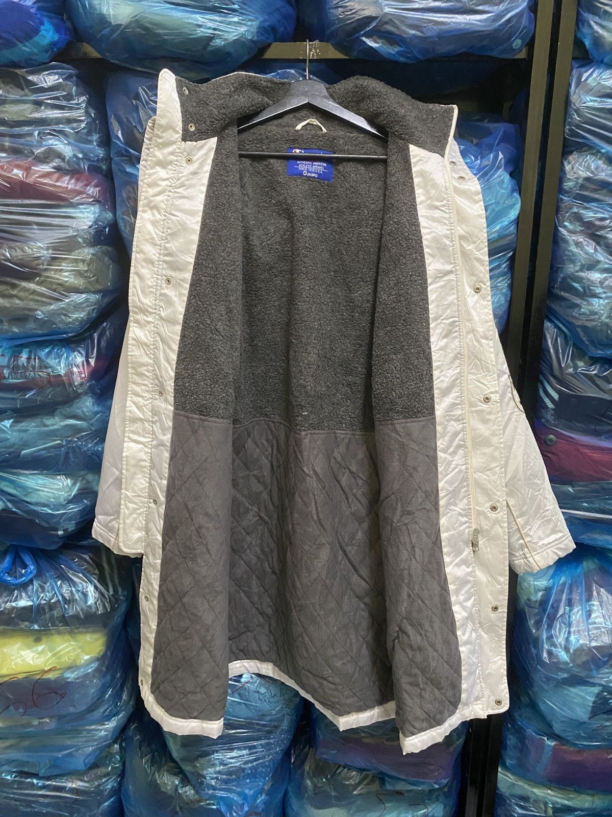 Champion Vintage Champion Japan Longline Hooded Jacket Embroidered Size US S / EU 44-46 / 1 - 6 Thumbnail
