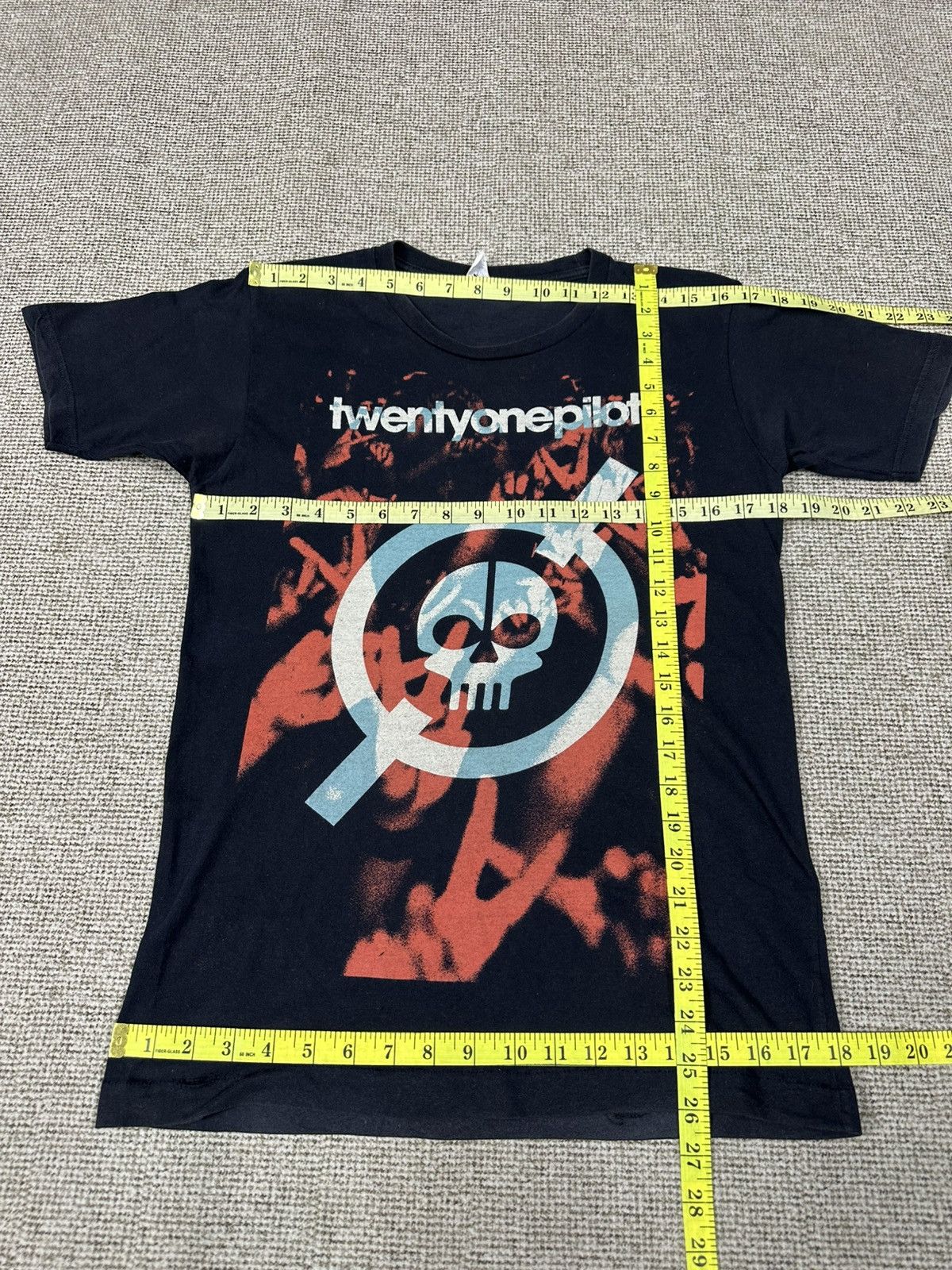 Band Tees Twenty One Pilots Tshirt A1003 Size US S / EU 44-46 / 1 - 4 Thumbnail