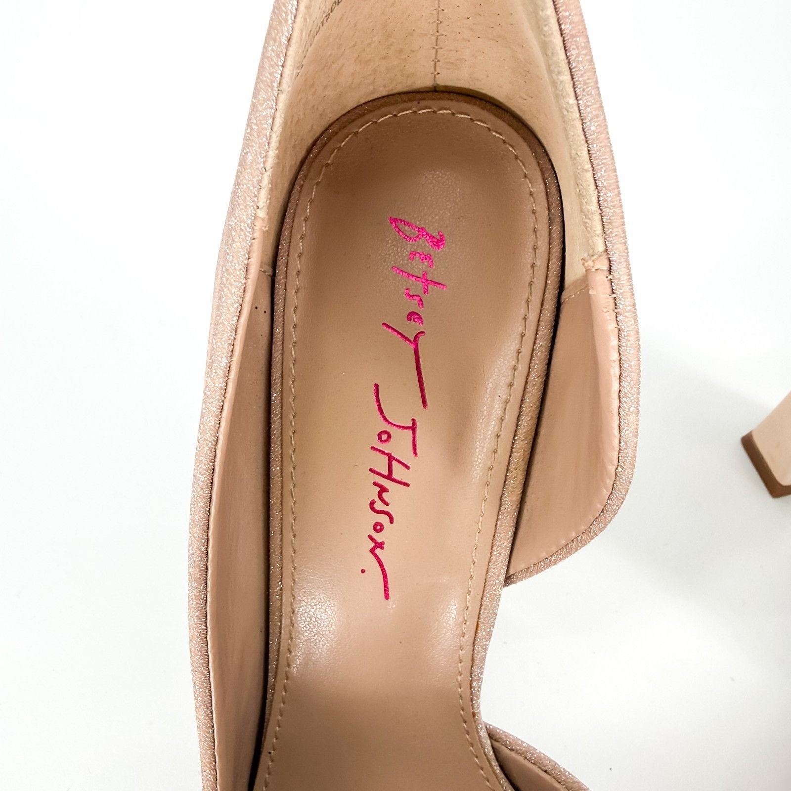 Betsey Johnson Betsey Johnson Nobble Metallic Pumps Champagne Bow Heels Wom Size US 8.5 / IT 38.5 - 2 Thumbnail