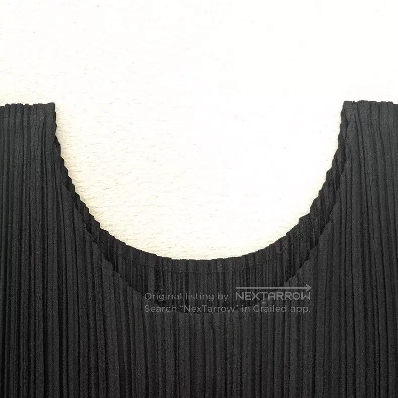 Issey Miyake Issey Miyake Black Octopus Patch Short Sleeve Top Size L / US 10 / IT 46 - 3 Thumbnail