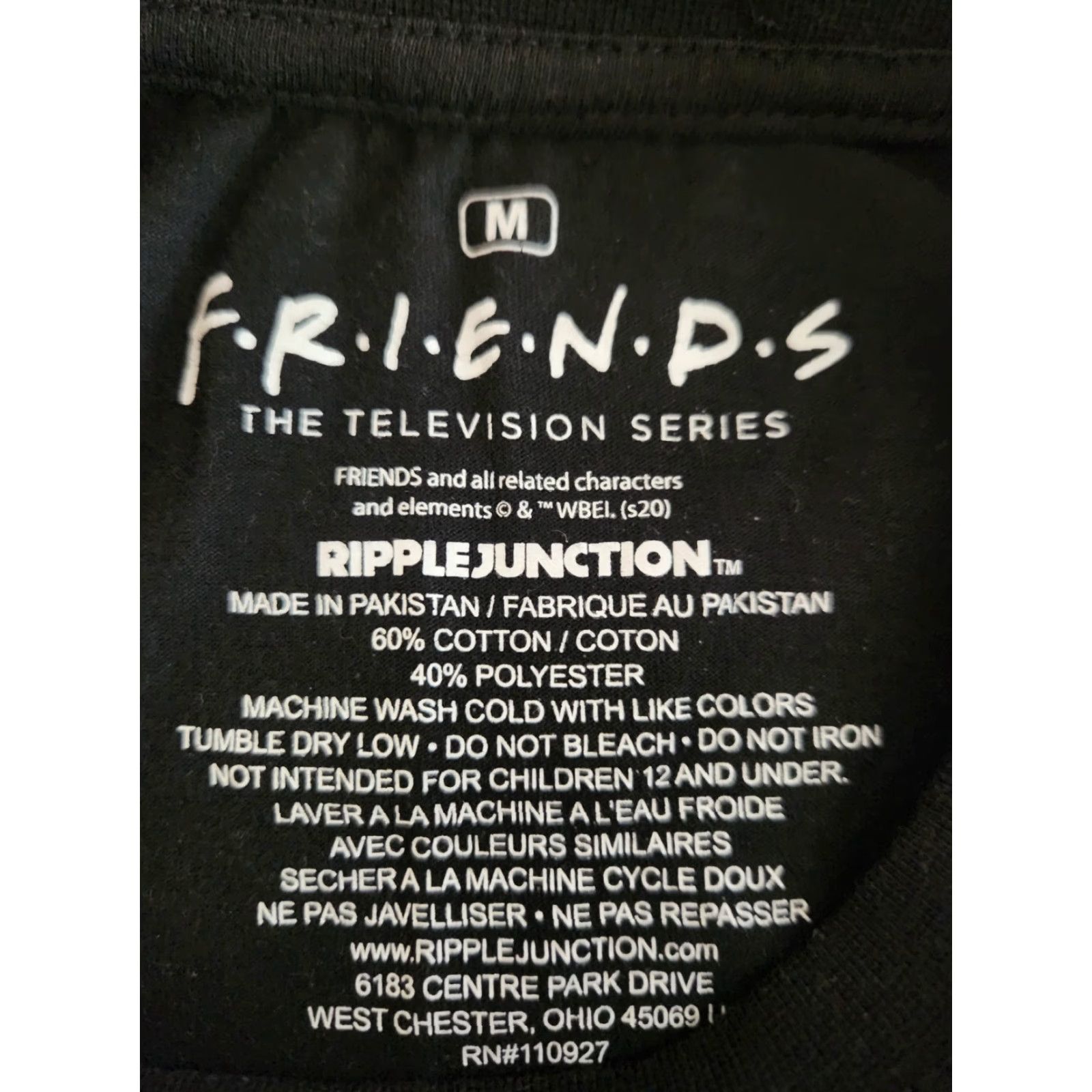 Vintage Friends Pivot Black Long Sleeve T Shirt Men Medium Size | TV Funny Graphic Print Crew Neck Cotton Polyester Shirt Size US M / EU 48-50 / 2 - 2 Thumbnail