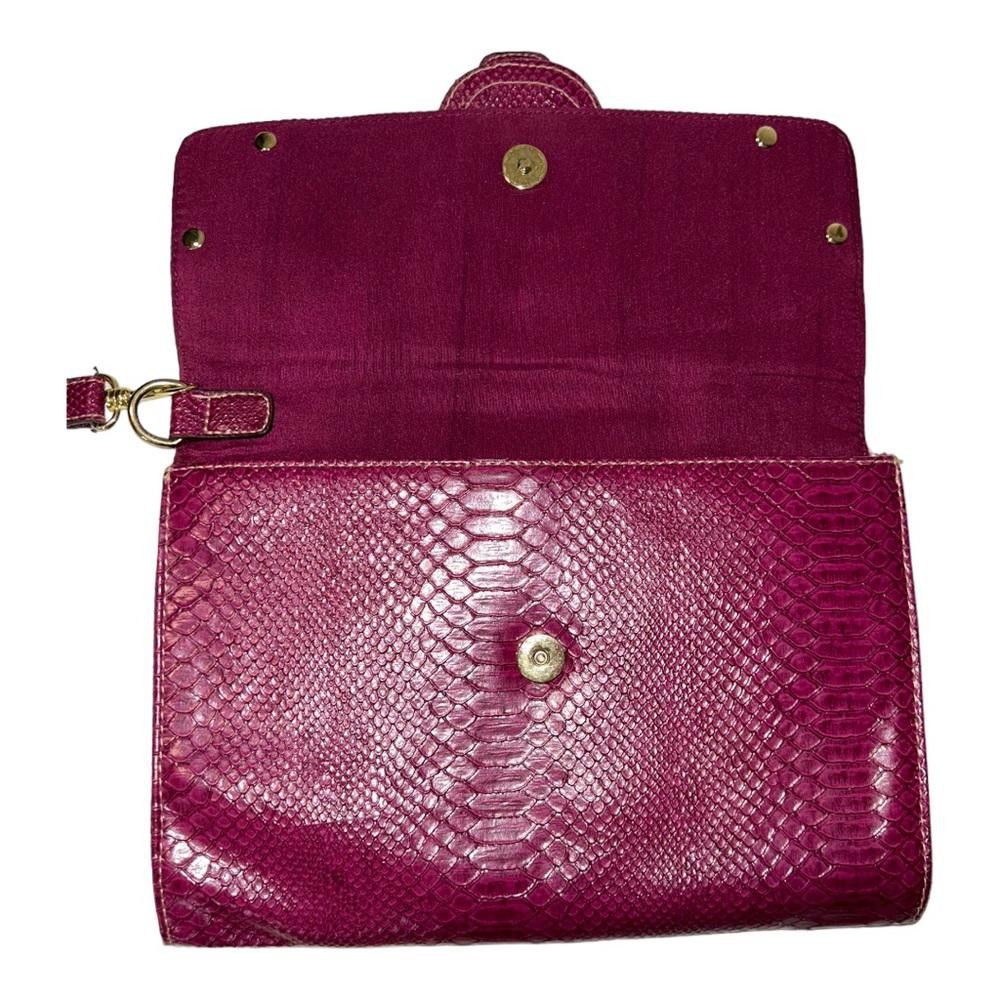 Designer Faux Snakeskin W Gold Buckle Clutch Size ONE SIZE - 7 Thumbnail