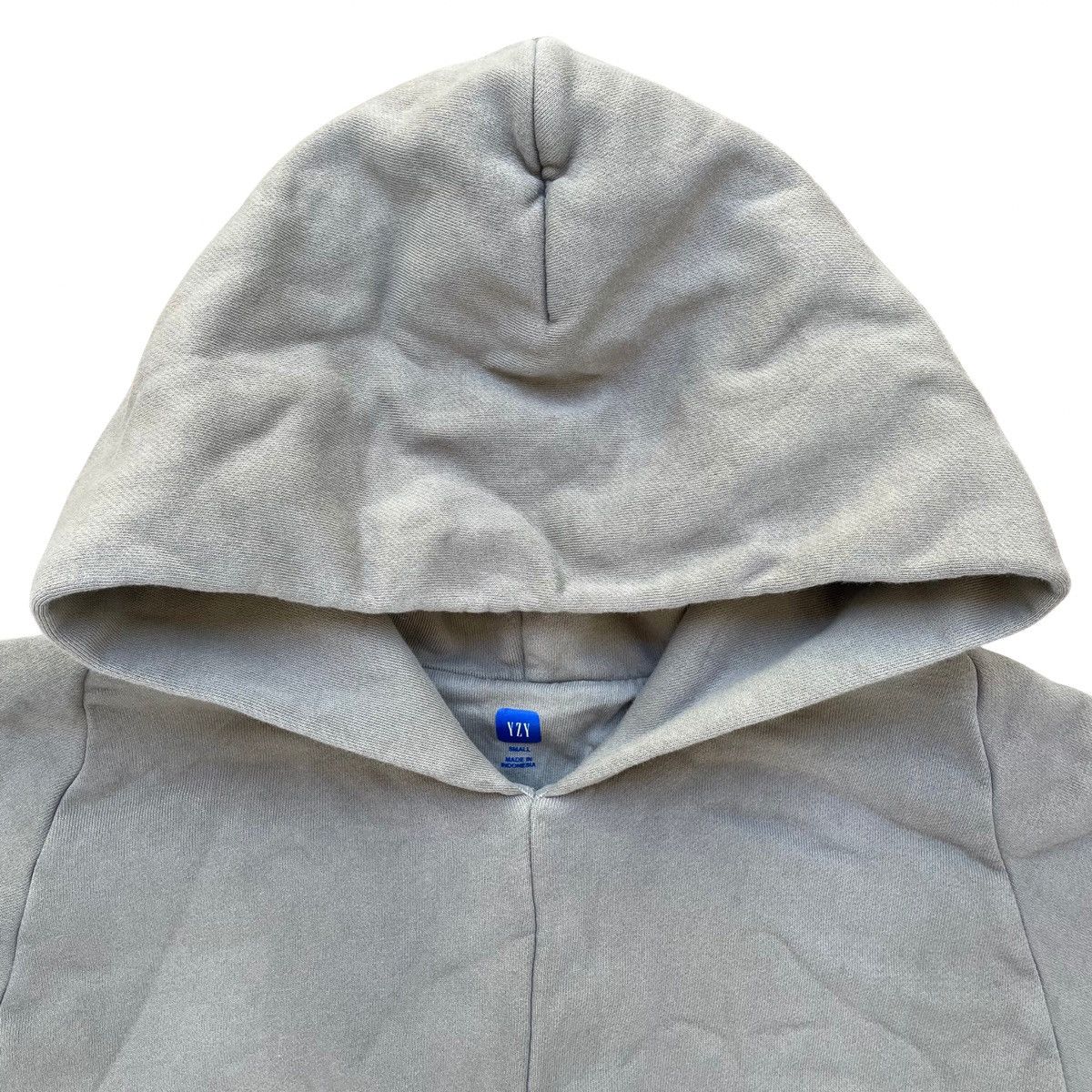 Prototypes Prototypes YZY Gap Hoodie Reworked Design Size S/M Size US S / EU 44-46 / 1 - 2 Thumbnail