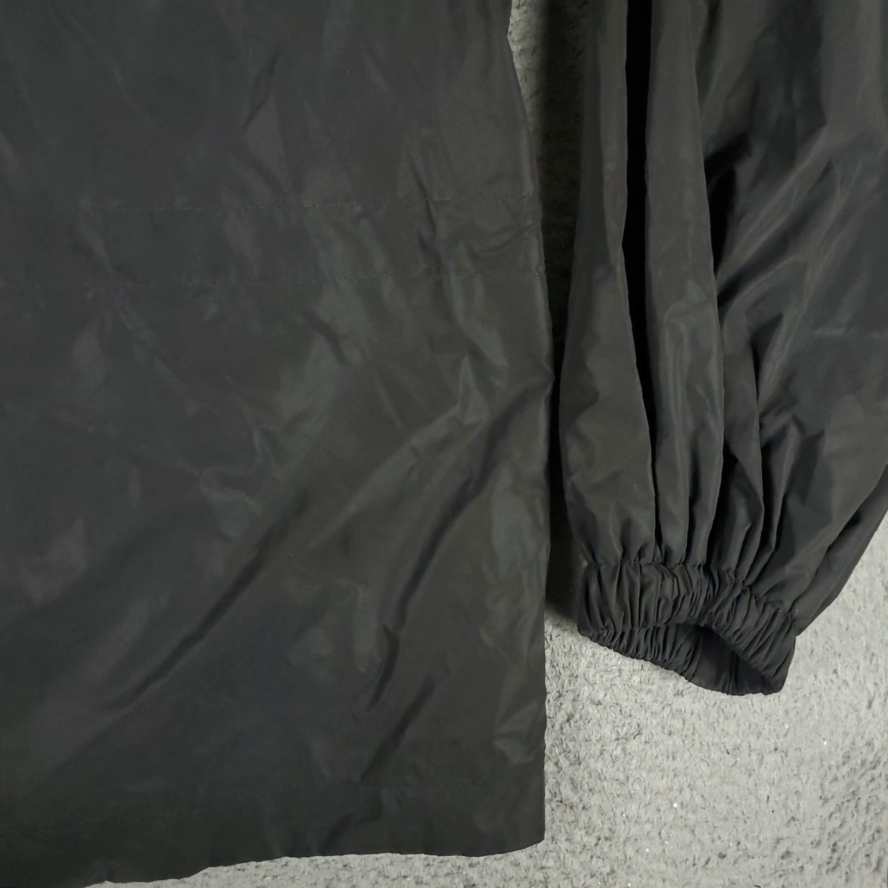 Fabletics Fabletics Windbreaker Jacket Mens XL Gray Nylon Full Zip Golf Outdoor Sports Size US XL / EU 56 / 4 - 5 Thumbnail