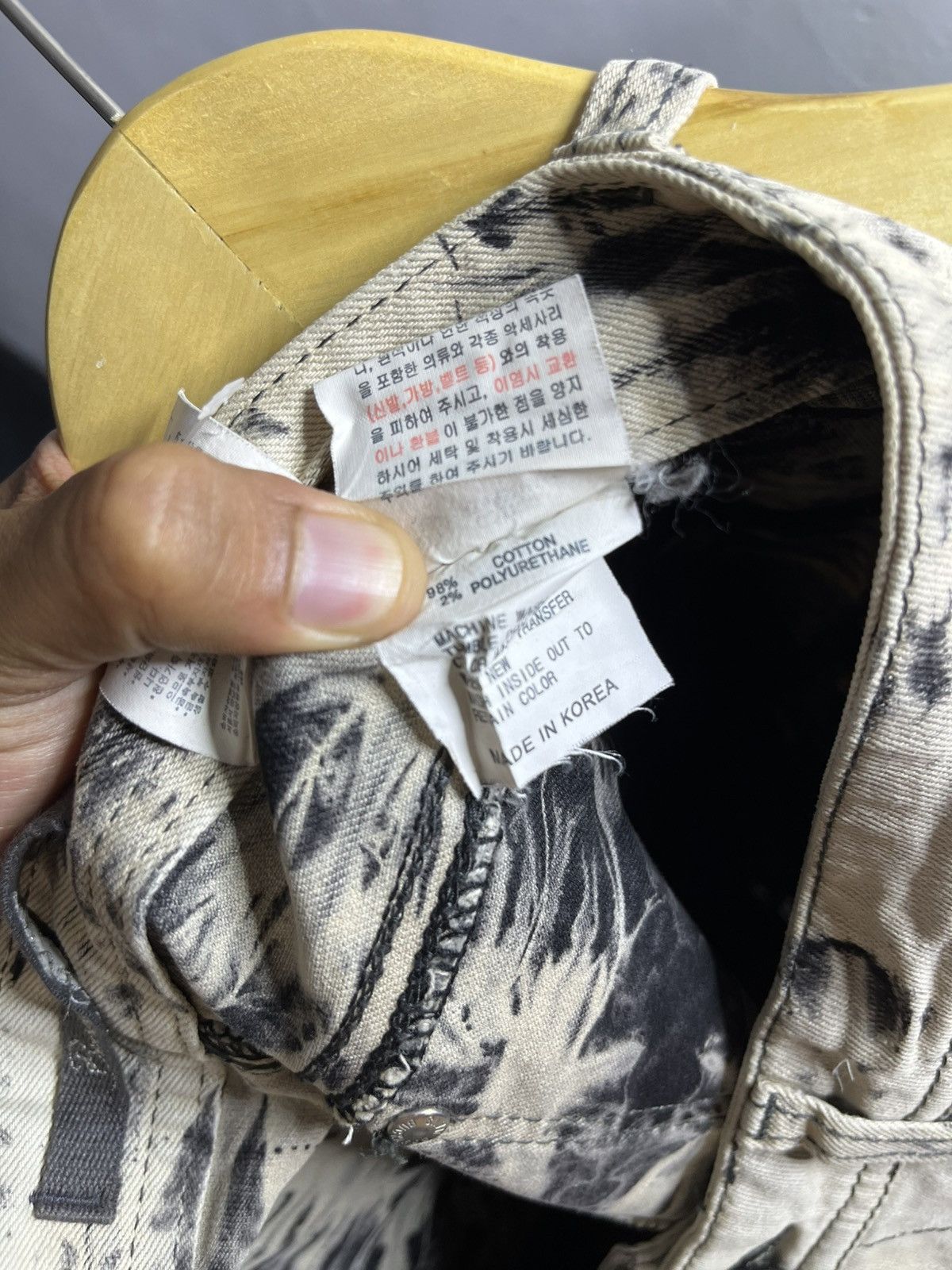 Le Grande Bleu (L.G.B.) 2000s Buckaroo studed distressed skinny crazy jeans Size US 28 / EU 44 - 10 Thumbnail