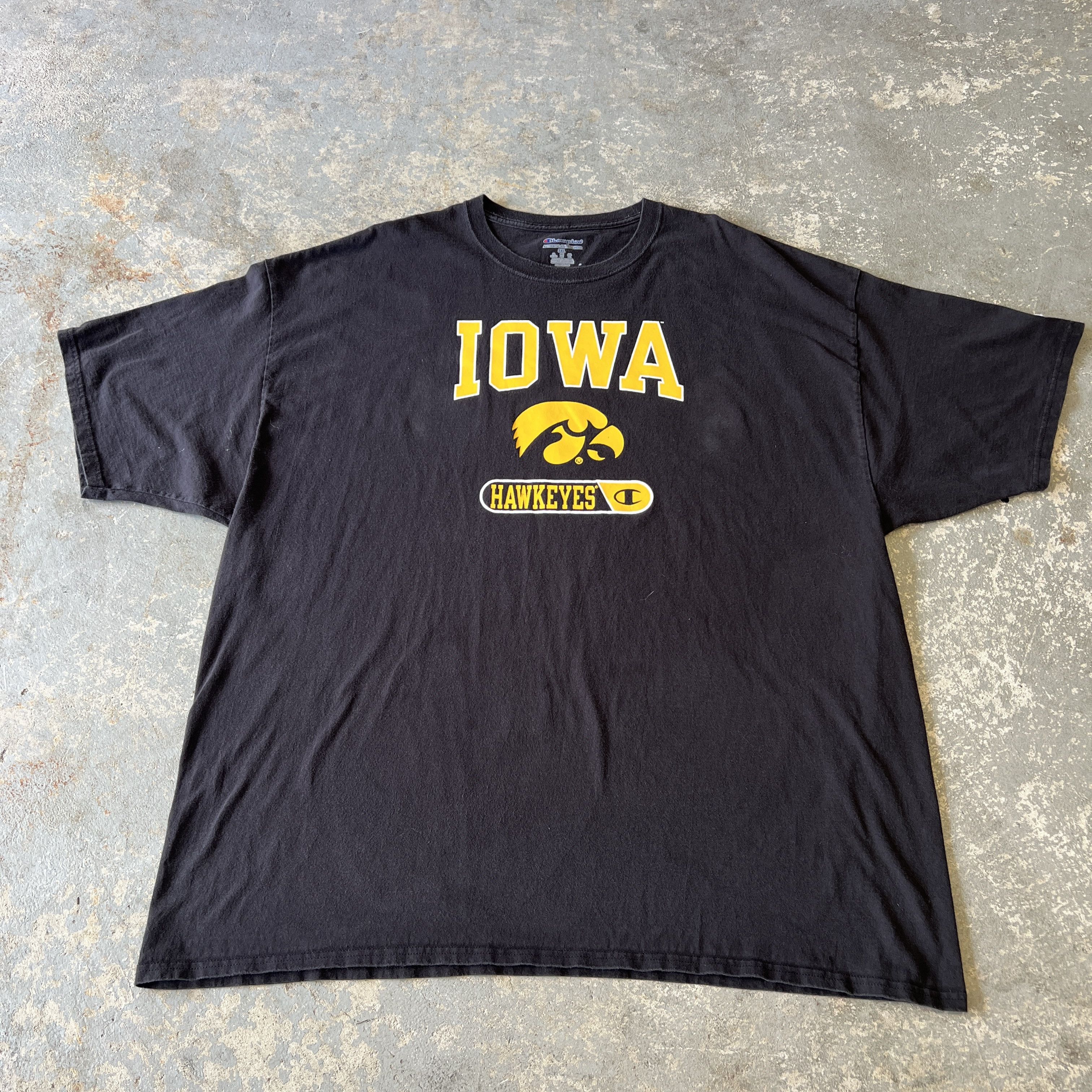 Vintage Champion Iowa NCAA Football T-Shirt
