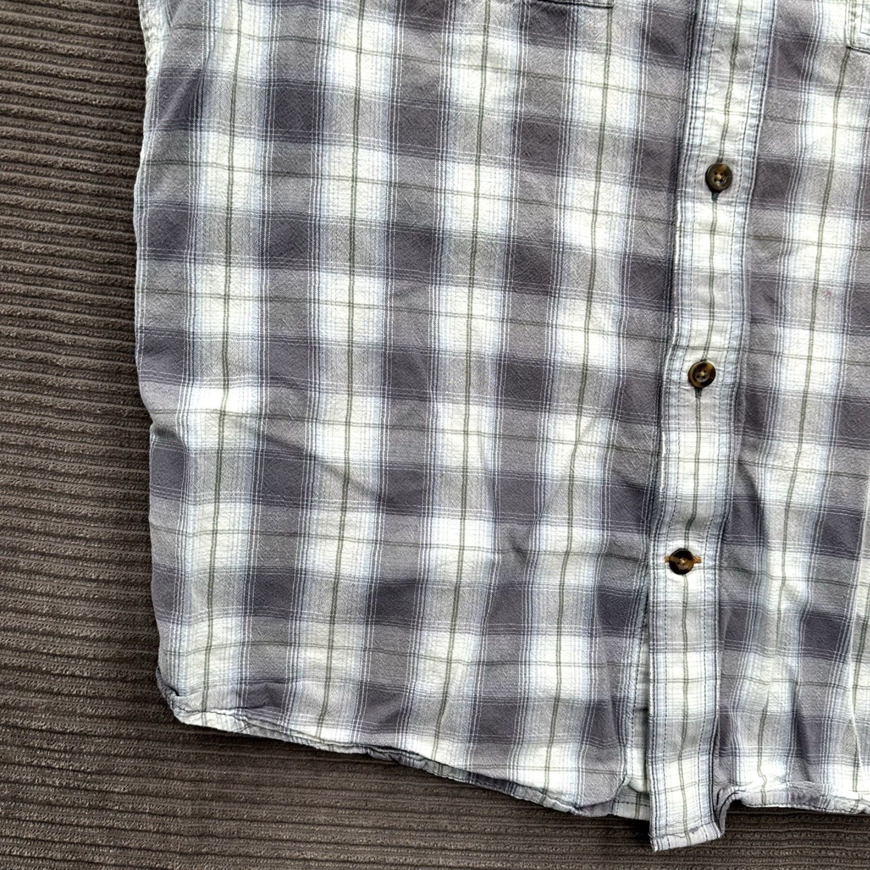 Carhartt Carhartt Shirt Men Medium Plaid Short Sleeve Button-Up Workwear Outdoor Size US M / EU 48-50 / 2 - 7 Thumbnail