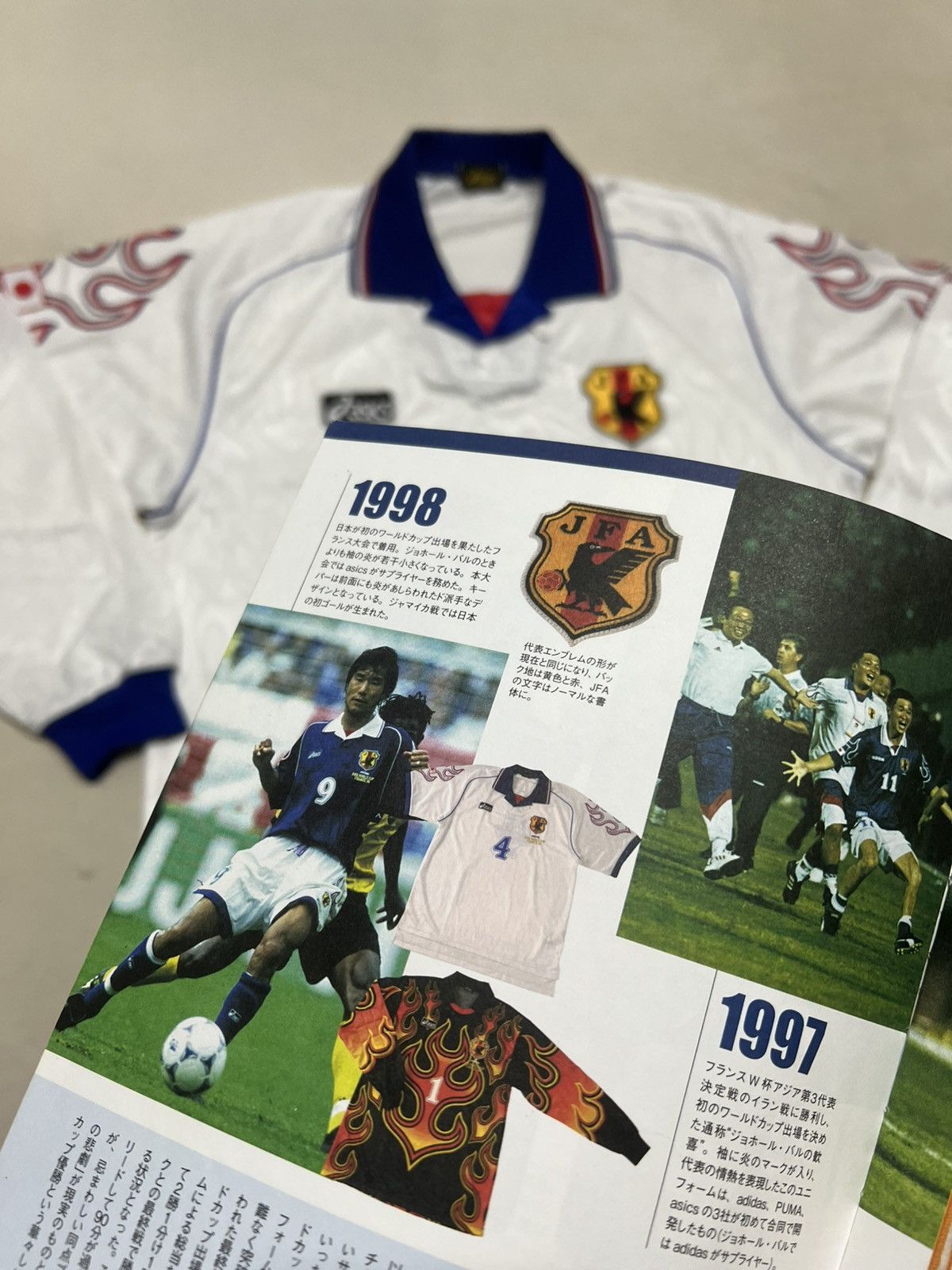 Asics Japan 1998 Asics Away Longsleeve Jersey Size US XL / EU 56 / 4 - 2 Thumbnail