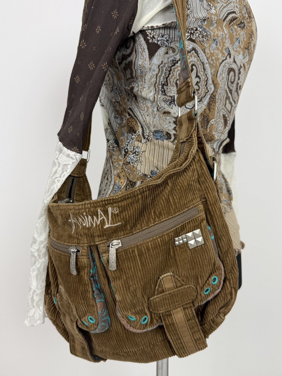 Other Y2K Vintage Animal Olive Corduroy Cargo Crossbody Bag Size ONE SIZE - 2 Thumbnail