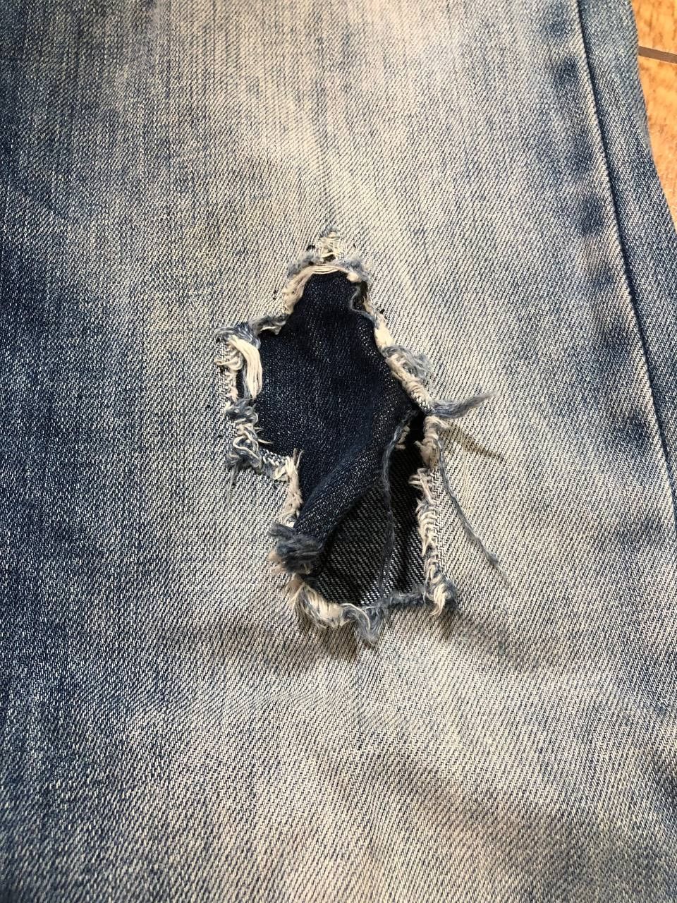 Dsquared2 Dsquared2 Blue Distressed Ripped vintage denim Jeans Size US 28 / EU 44 - 8 Thumbnail
