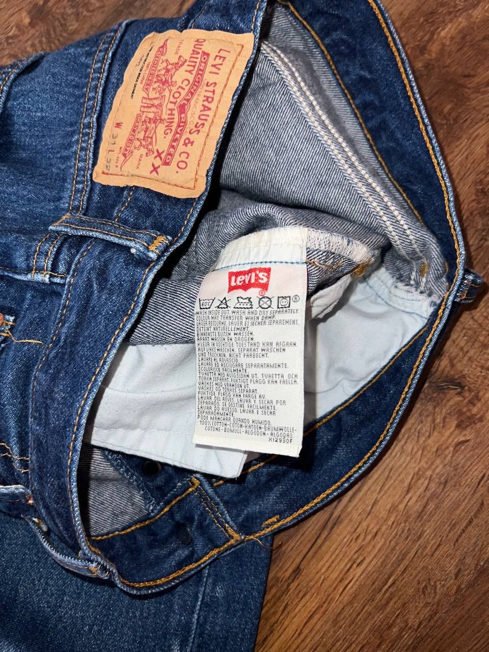 Jean × Levi's × Vintage Levis 501 UK Made Vintage Jeans Size US 31 - 13 Thumbnail