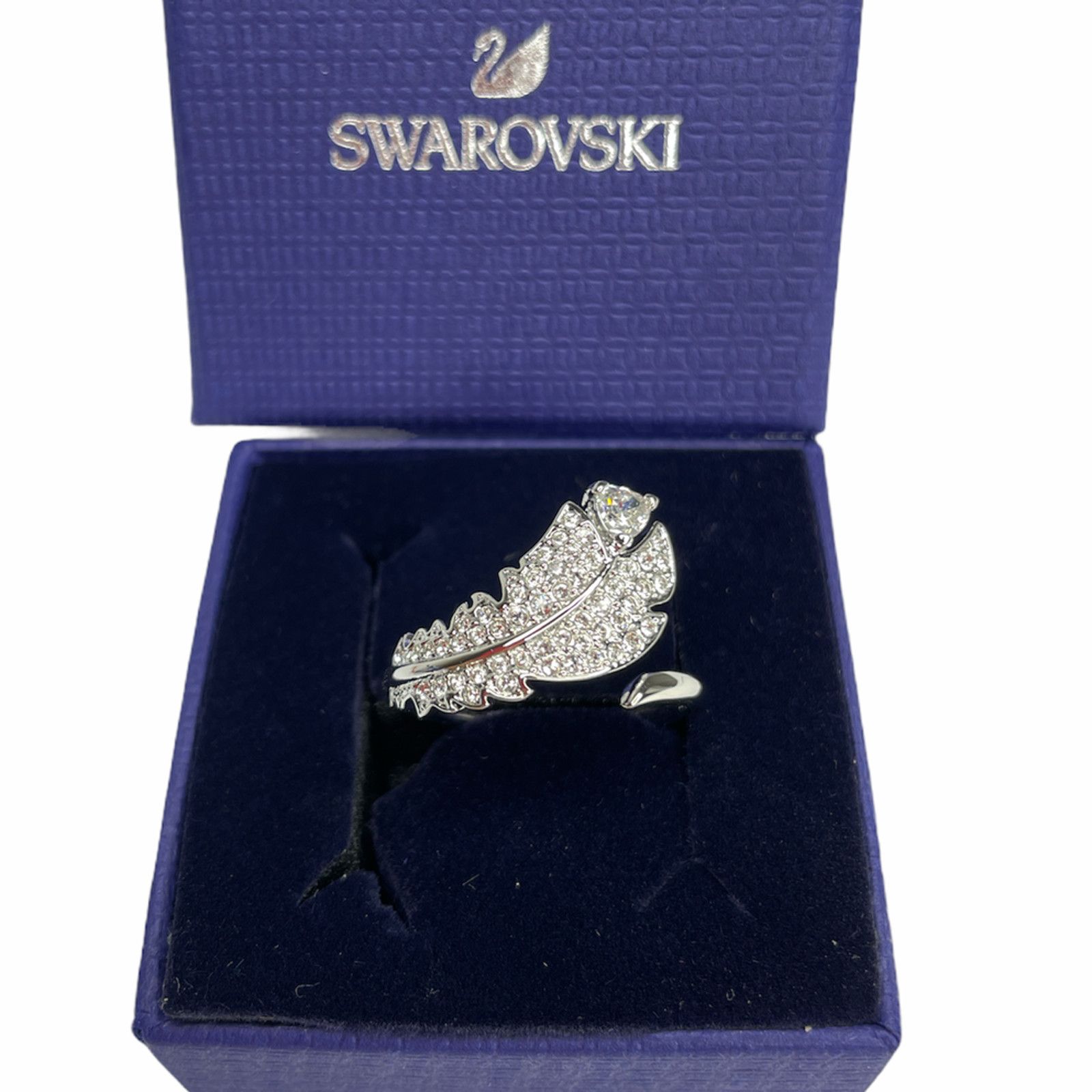 Swarovski Swarovski Women's Feather Nice Ring size 7 / 55 new Size ONE SIZE - 1 Thumbnail