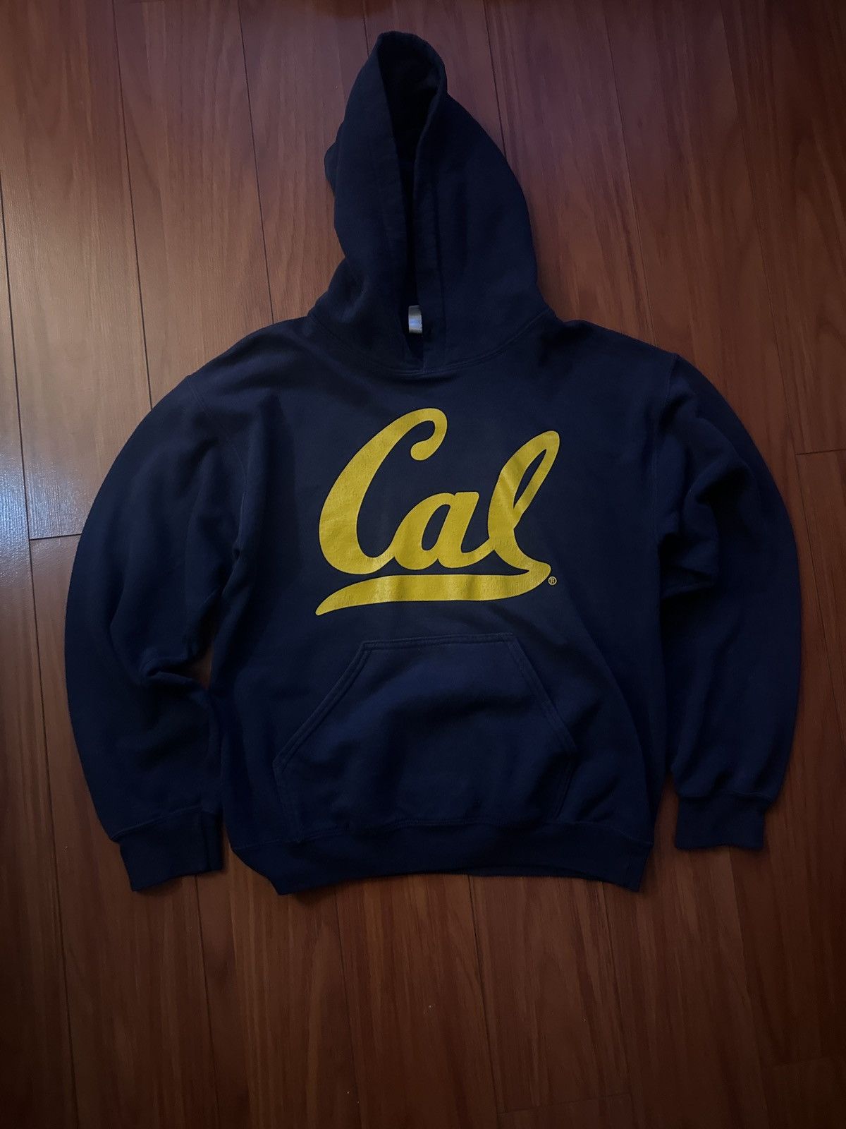 Gildan Vintage Cal Hoodie Size US S / EU 44-46 / 1 - 1 Thumbnail