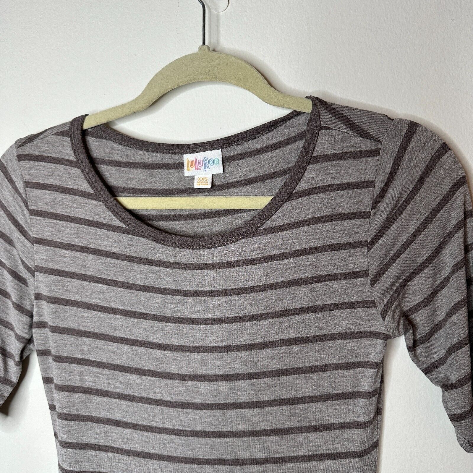 Other LuLaRoe Julia Midi Gray-Stripe Pullover Bodycon Dress XXS Size XXS / US 00 / IT 34 - 3 Thumbnail