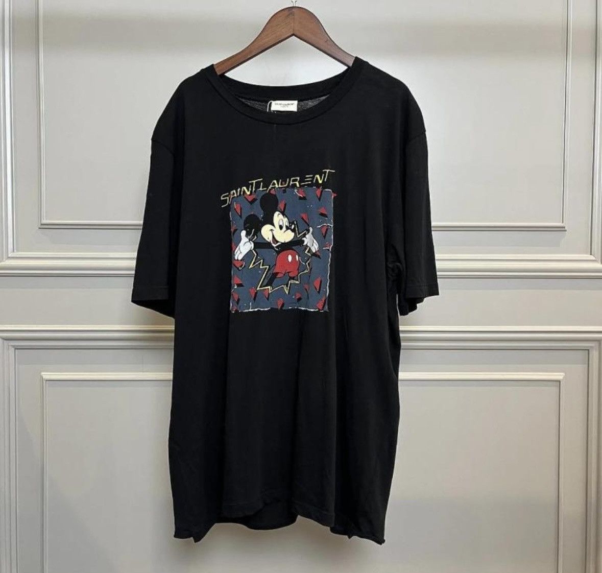 Yves Saint Laurent YSL Mickey Mouse Graphic Black T-Shirt wxx Size M / US 6-8 / IT 42-44 - 1 Thumbnail