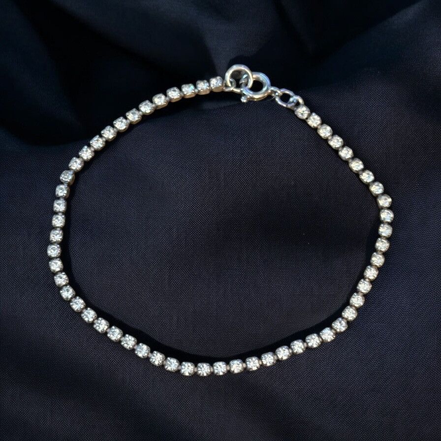 Vintage Vintage dainty rhinestone tennis bracelet Size ONE SIZE - 1 Thumbnail