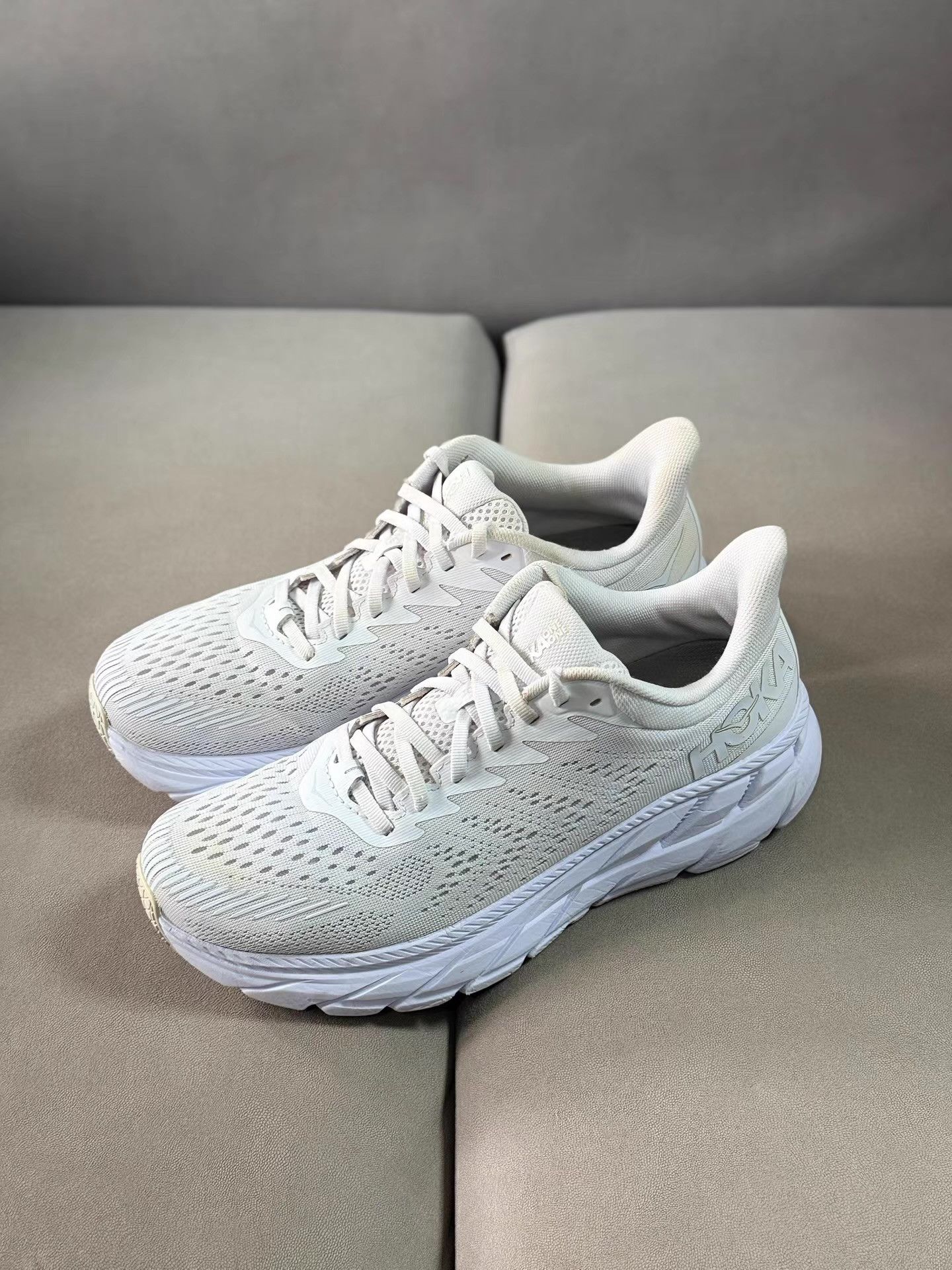 Kodak HOKA ONE ONE Clifton 7 Men's Running Shoes Ｑ20 Size US 8 / EU 41 - 1 Thumbnail
