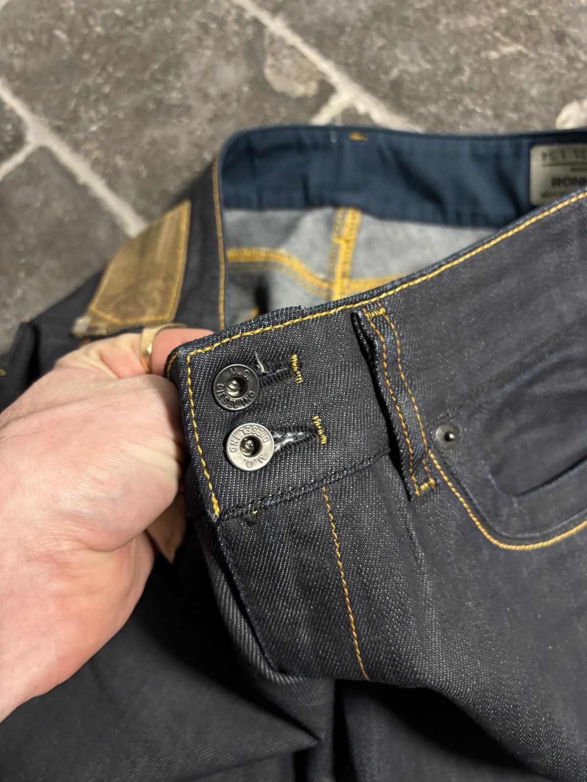 Diesel 2004 Diesel Jeans Ronhar Waxed Luster Slimane Flared VIntage Size US 31 - 9 Thumbnail