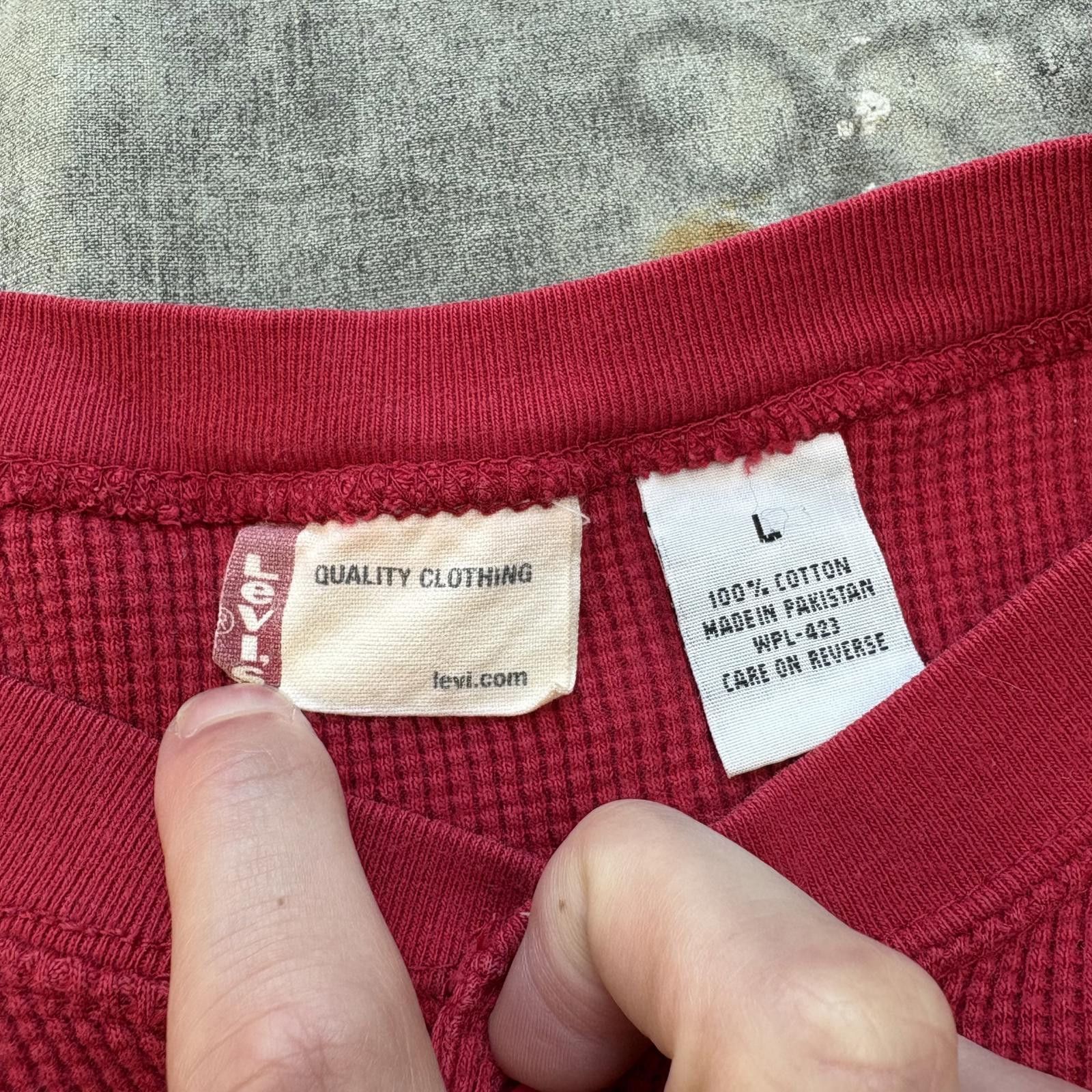 Levi's Vintage Y2K Baggy Red Levi’s Grunge Thermal Henley Shirt Size US L / EU 52-54 / 3 - 2 Thumbnail
