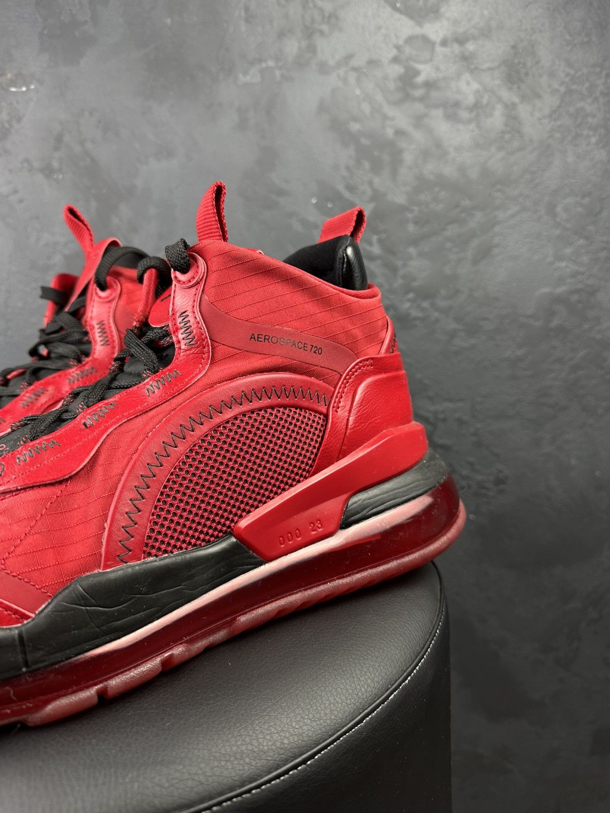 Jordan Brand × Nike NIKE AIR JORDAN AEROSPACE 720 "GYM RED" TRAINERS Size US 14 / EU 47 - 2 Thumbnail