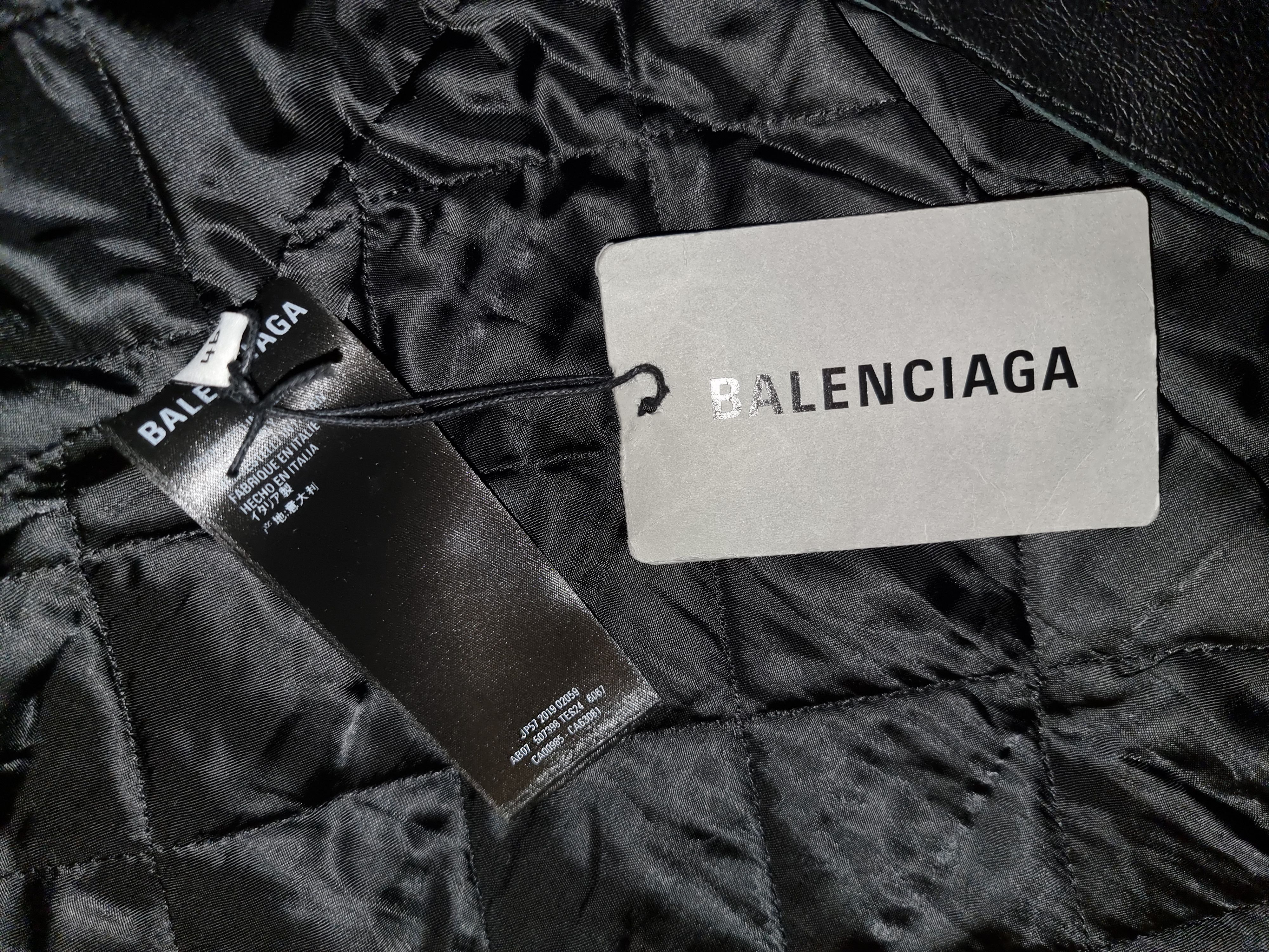 Balenciaga BALENCIAGA LEATHER JACKET - GRAFFITI PRINT Size US S / EU 44-46 / 1 - 6 Thumbnail