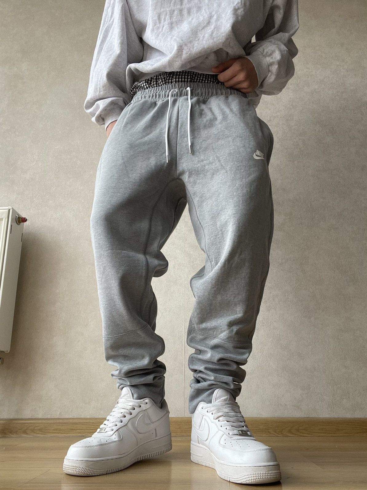 Nike NWT Nike Sportswear Modern Fleece Joggers Pants L size Drill Size US 32 / EU 48 - 3 Thumbnail