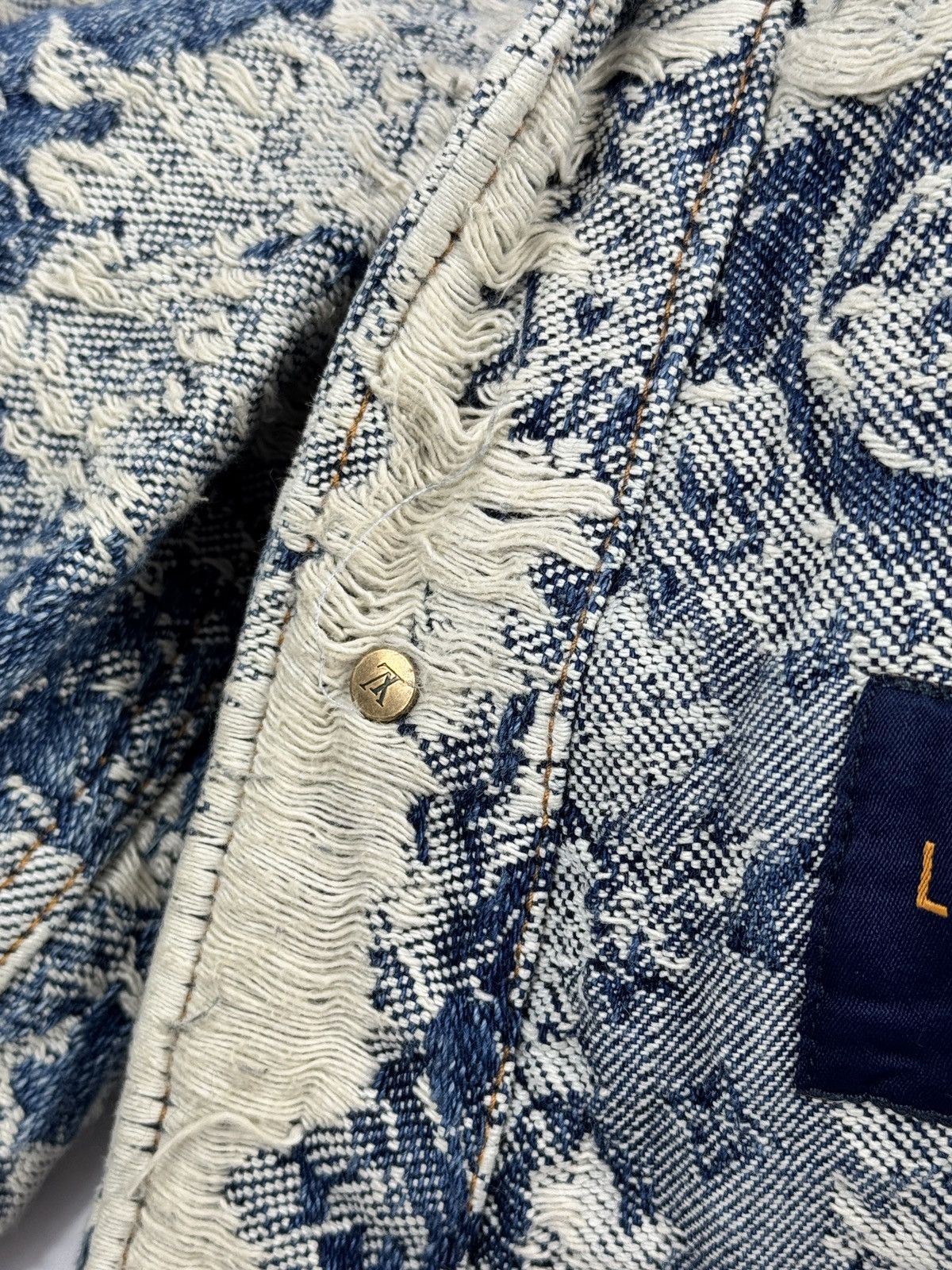 Louis Vuitton x Virgil Abloh 2022 Floral Distressed Denim Jacket Size US M / EU 48-50 / 2 - 9 Thumbnail