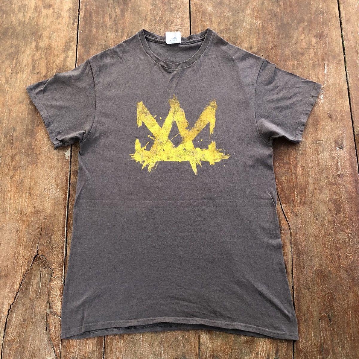 Vintage Thrashed Faded 2017 King Arthur Movie Rare T Shirt
