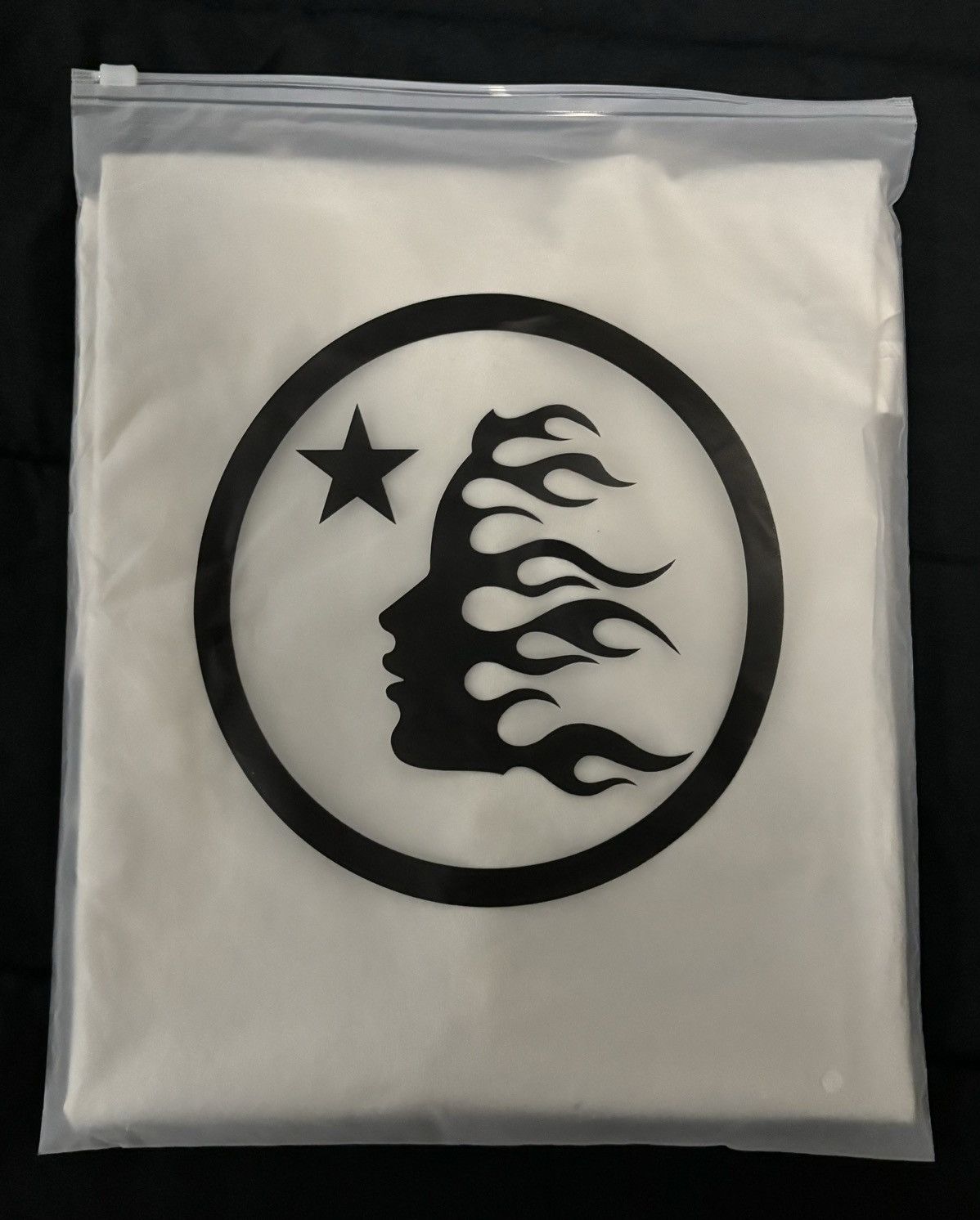HELLSTAR Hellstar White Classic Tee - Small *AUTHENTIC* Size US S / EU 44-46 / 1 - 7 Thumbnail