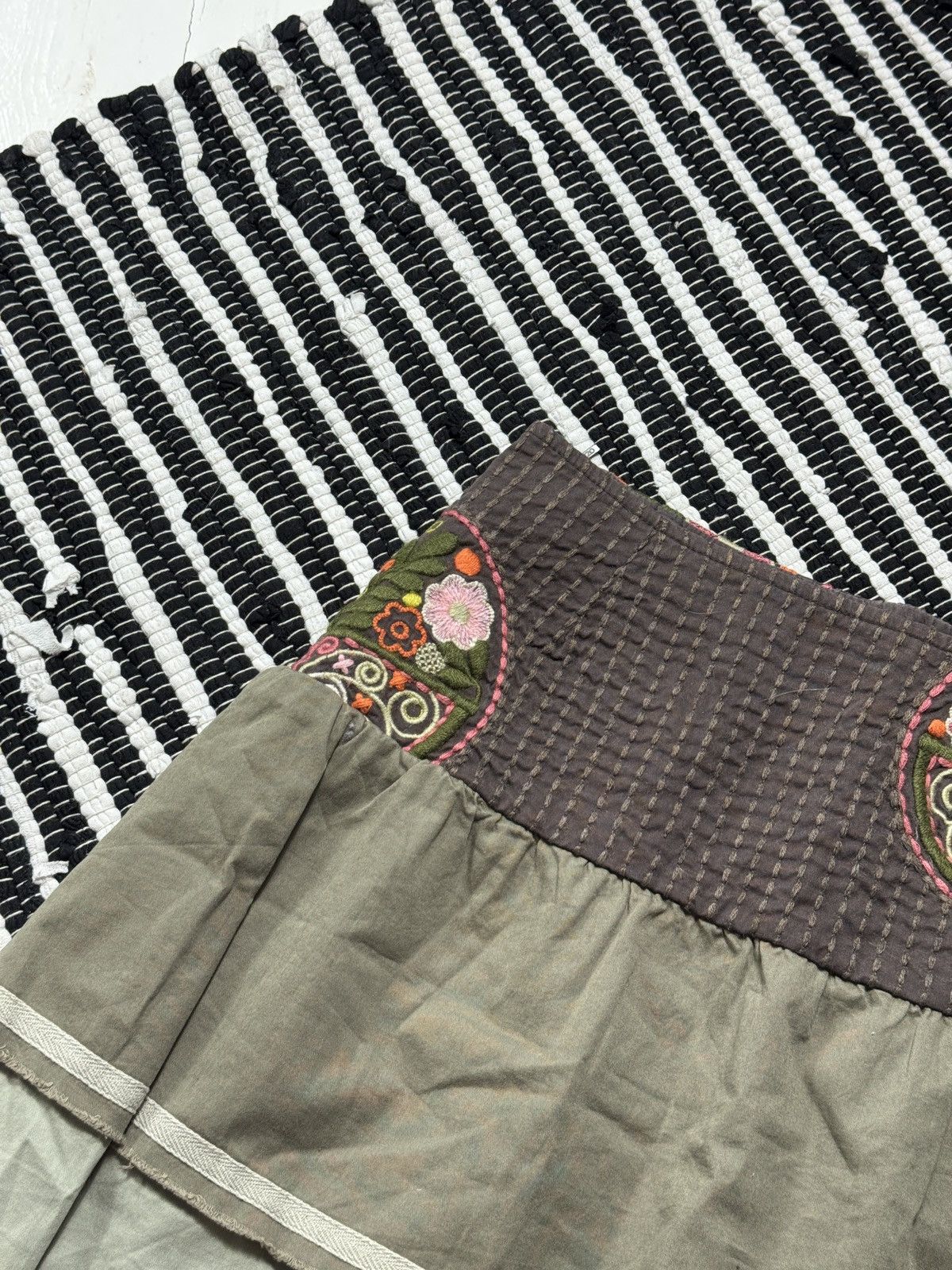 Kenzo VINTAGE KENZO 2000s MIDI SKIRT Size 28" / US 6 / IT 42 - 10 Thumbnail
