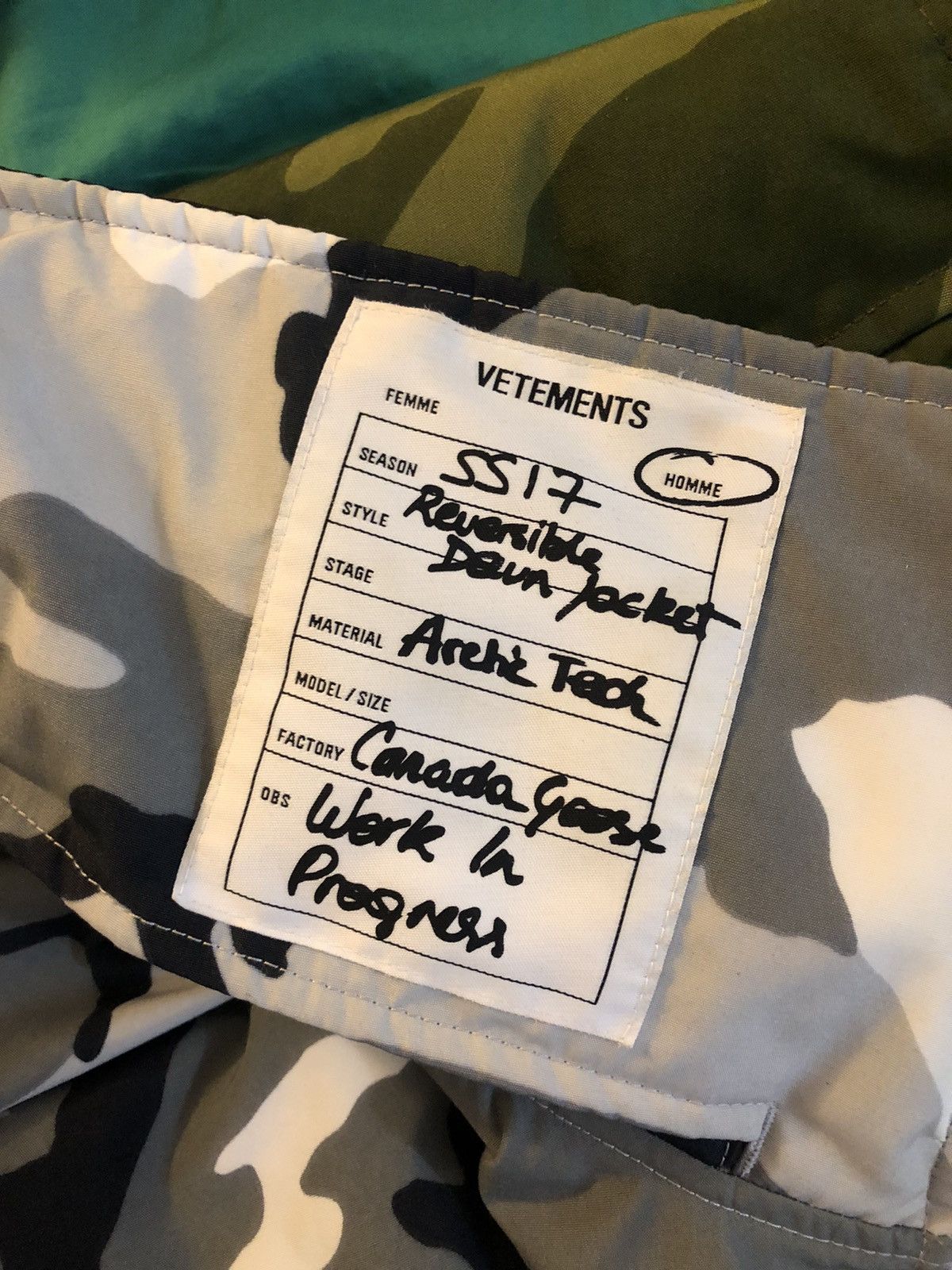 Canada Goose × Vetements Vetements/Canada Goose Reversible Down Jacket Size US XXL / EU 58 / 5 - 5 Thumbnail