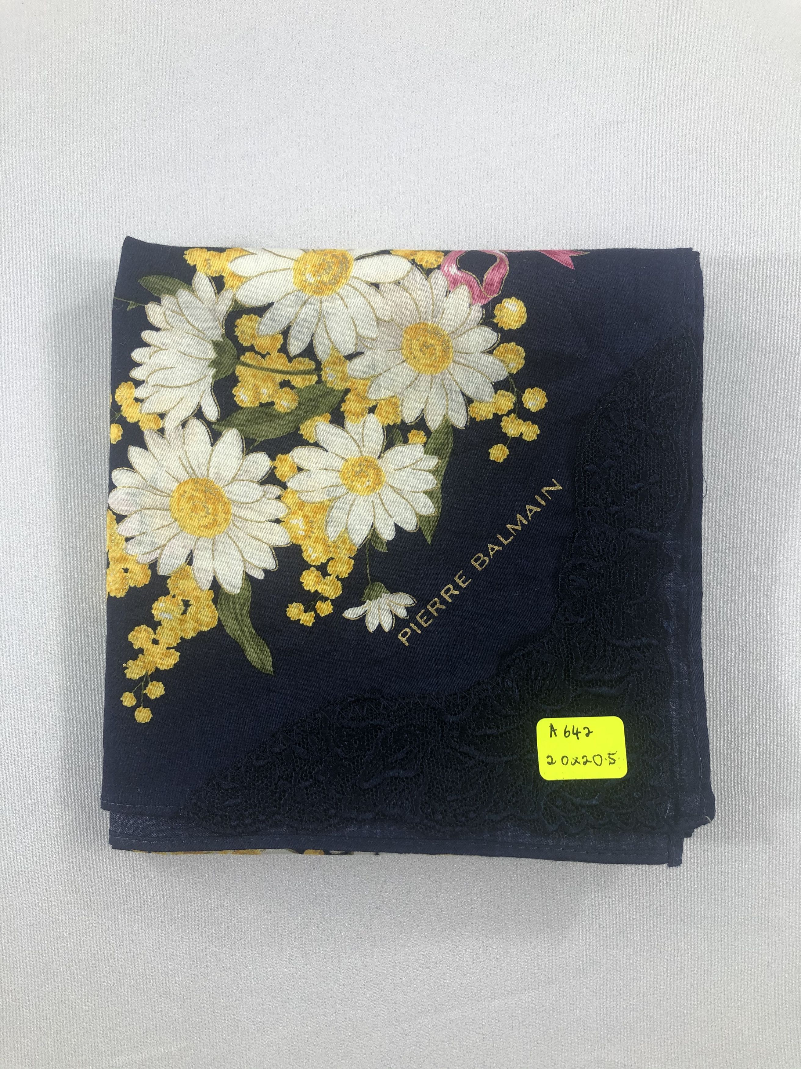 Pierre Balmain × Vintage Pierre Balmain Handkerchief / Bandana / Neckerchief Size ONE SIZE - 6 Thumbnail