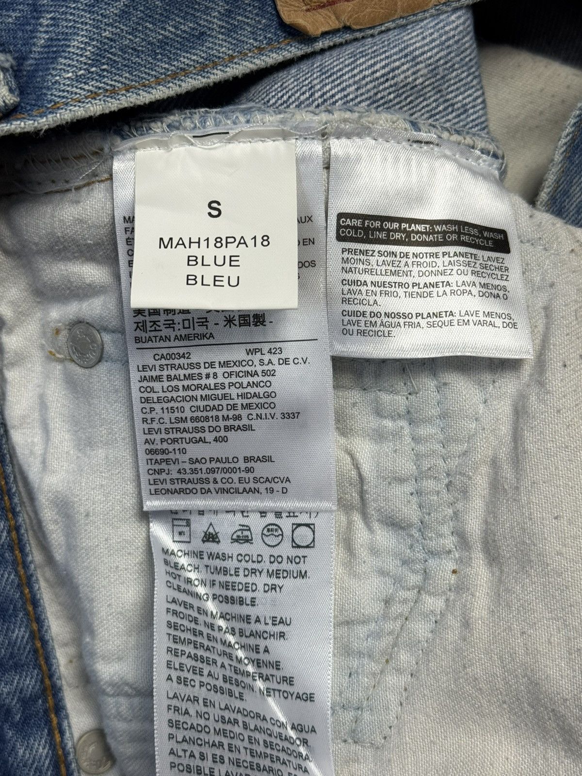 Vetements VETEMENTS x LEVIS FW17 RUNWAY EMBROIDERED LOGO DENIM JEANS Size US 32 / EU 48 - 6 Thumbnail
