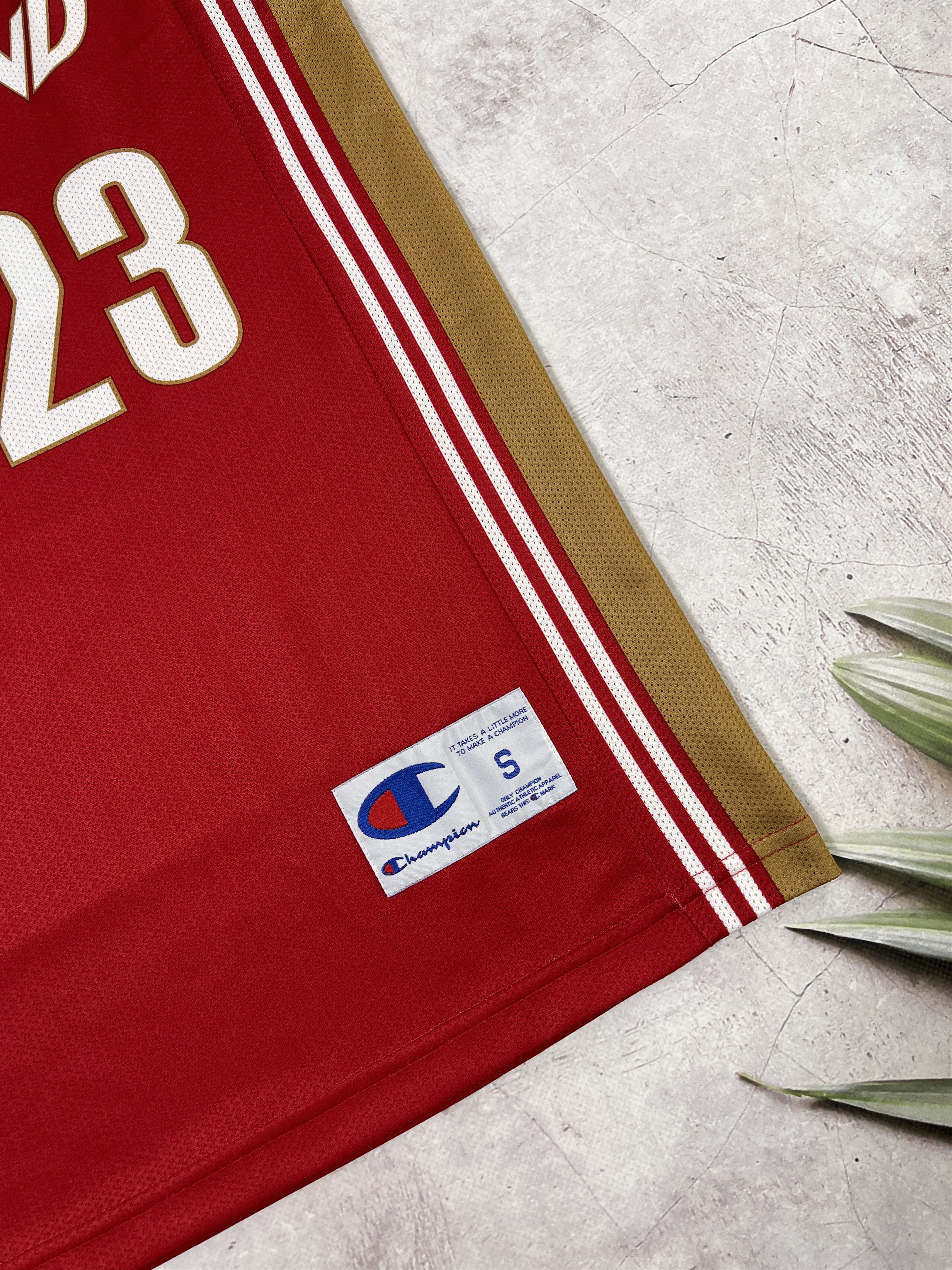 Champion × NBA × Vintage Vintage Cleveland Cavaliers NBA Jersey #23 JAMES LeBron Size US S / EU 44-46 / 1 - 5 Thumbnail