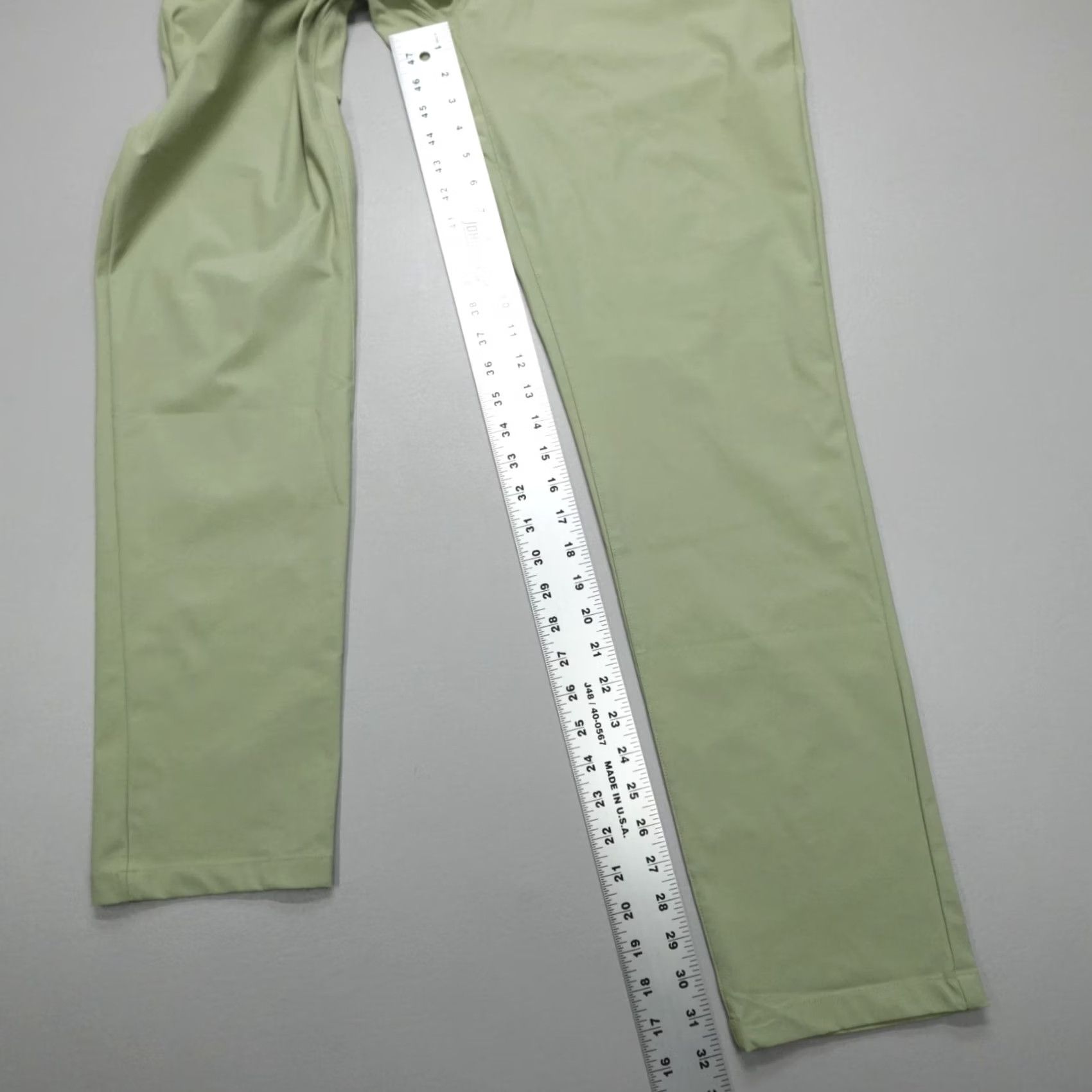 Rhone Rhone Slim Fit 5 Pocket Pants Men Green 33" Inseam Inseam 33" Chino Straight Front Belt Loops Logo Pocket Size US 32 / EU 48 - 6 Thumbnail