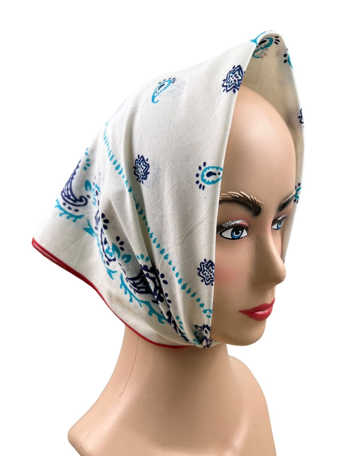 Uniqlo Uniqlo Paislee Handkerchief Neckerchief Bandana Pocketsquare Size ONE SIZE - 1 Thumbnail