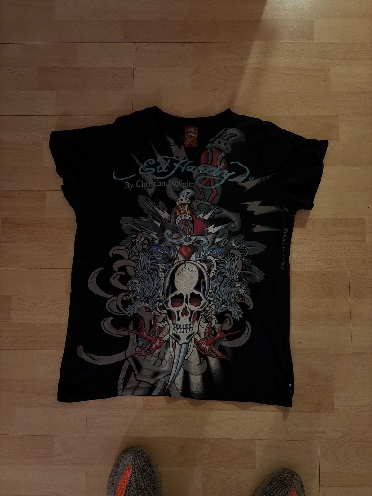 Ed hardy tee very rare