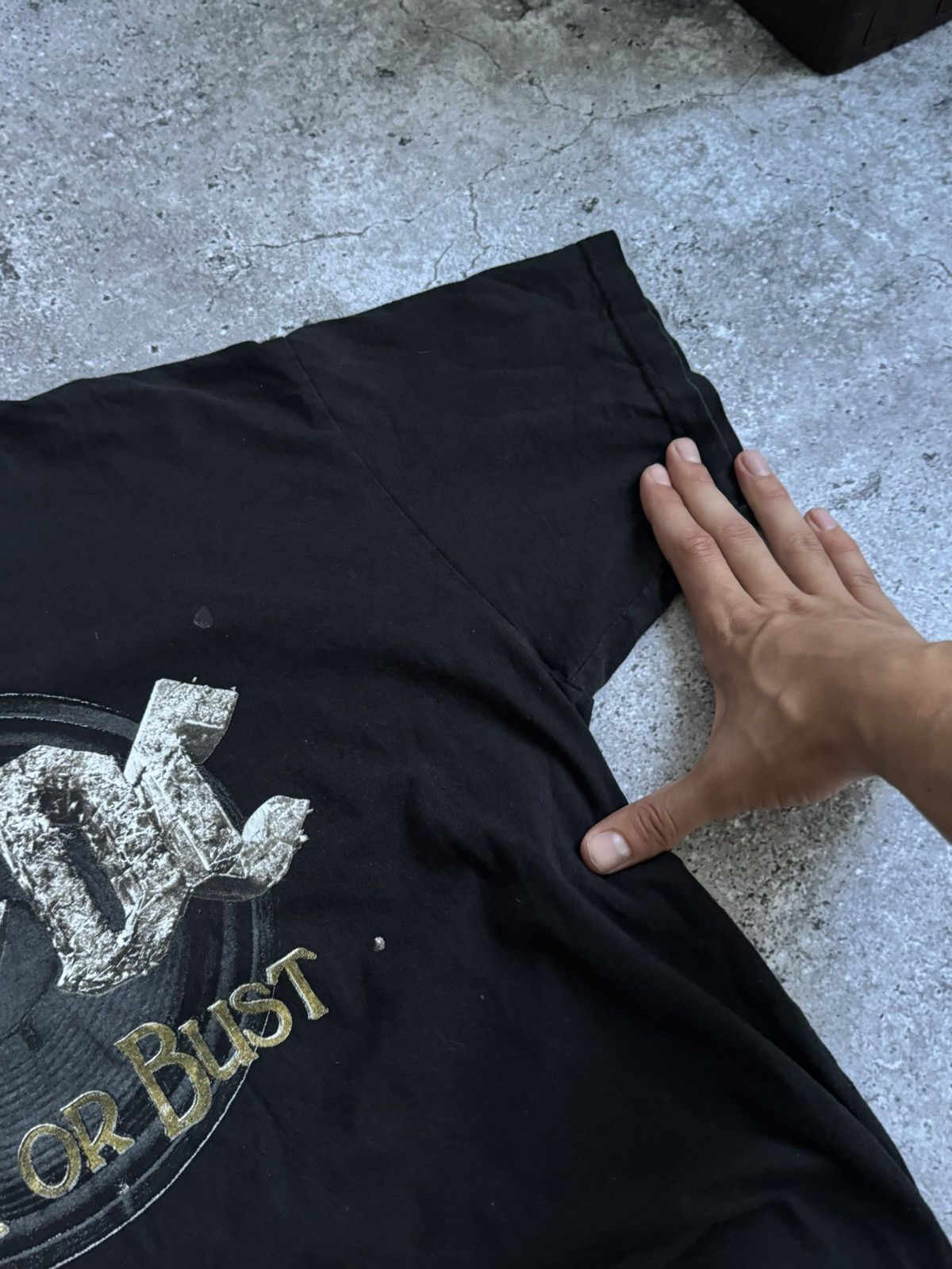 AC/DC × Band Tees × Vintage Vintage AC/DC Rock or Bust disstresed Y2K t-shirts Size US L / EU 52-54 / 3 - 4 Thumbnail