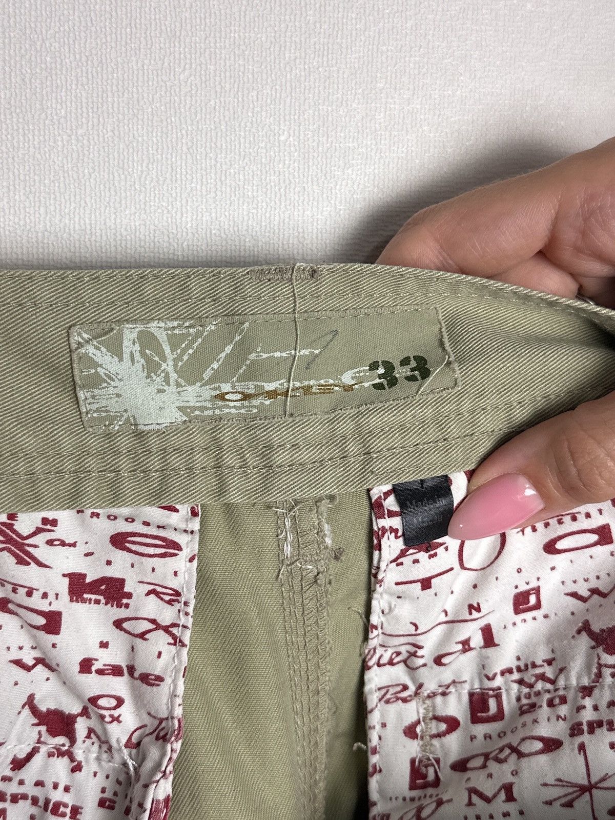 Oakley Oakley Vintage Bermuda Shorts Y2K Size US 33 - 10 Thumbnail