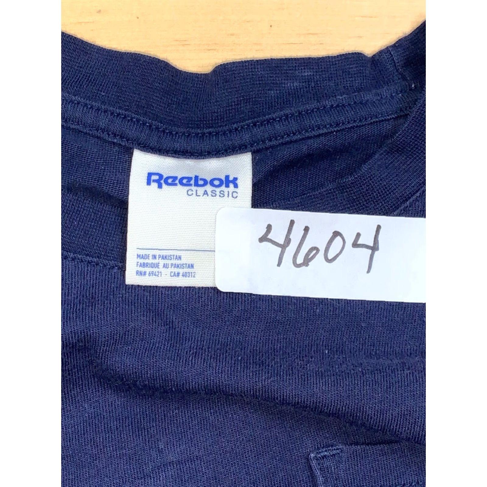 Reebok VINTAGE Reebok Graphic Pocket T Shirt Single Stitch S Men Blue 90s Size US S / EU 44-46 / 1 - 4 Thumbnail
