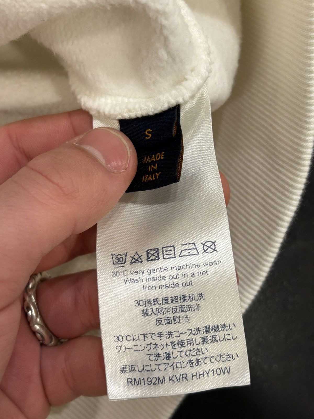 Louis Vuitton Louis Vuitton 3D Pocket Hoodie - White Size US S / EU 44-46 / 1 - 4 Thumbnail