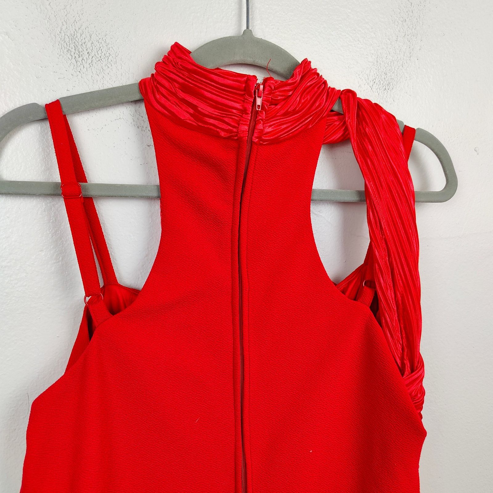 Hot Topic Her Universe Disney Cruella Red Dress Womens Large