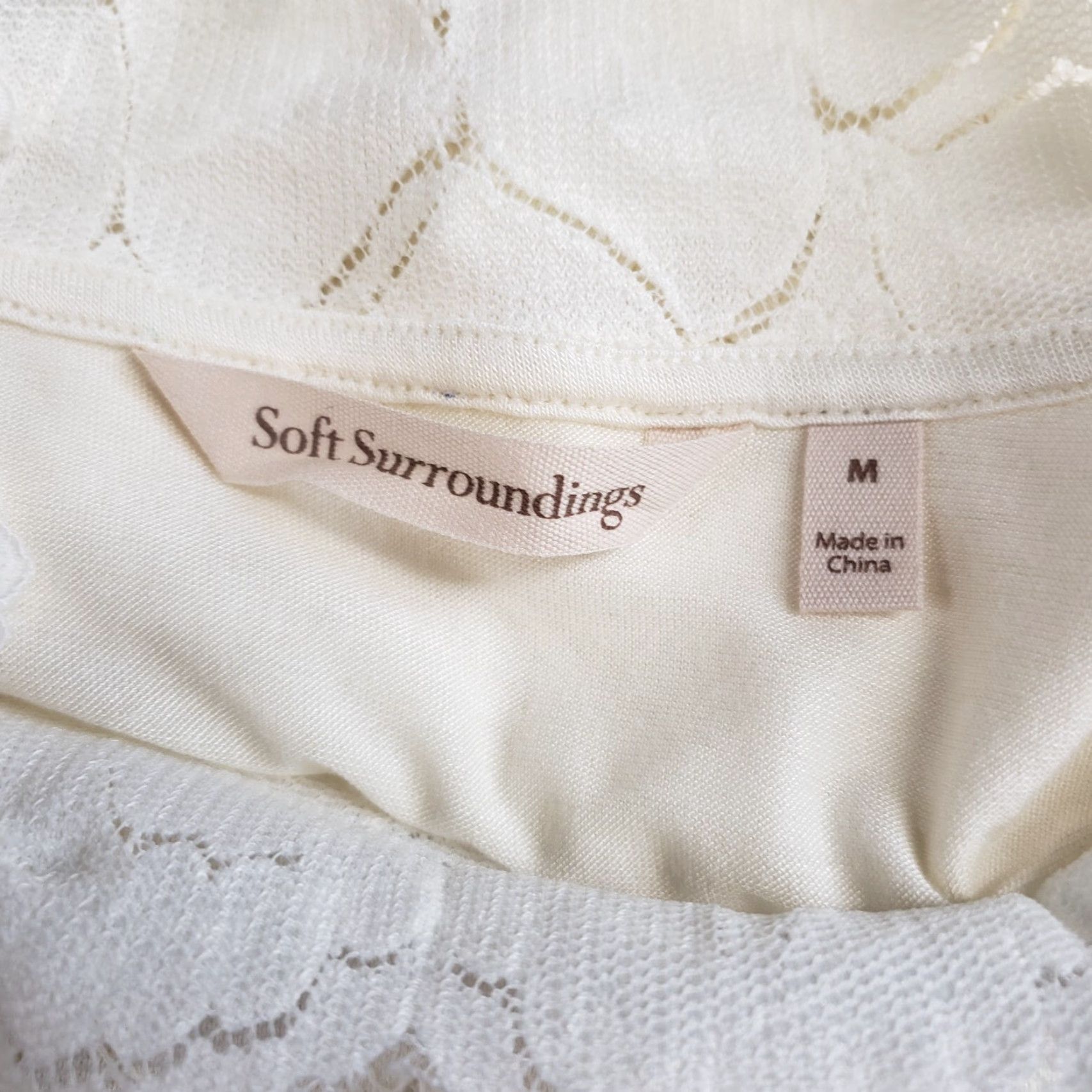 Soft Surroundings Soft Surroundings Blouse Women's Mockneck Lace Long Sleeve Ivory M Size M / US 6-8 / IT 42-44 - 6 Thumbnail