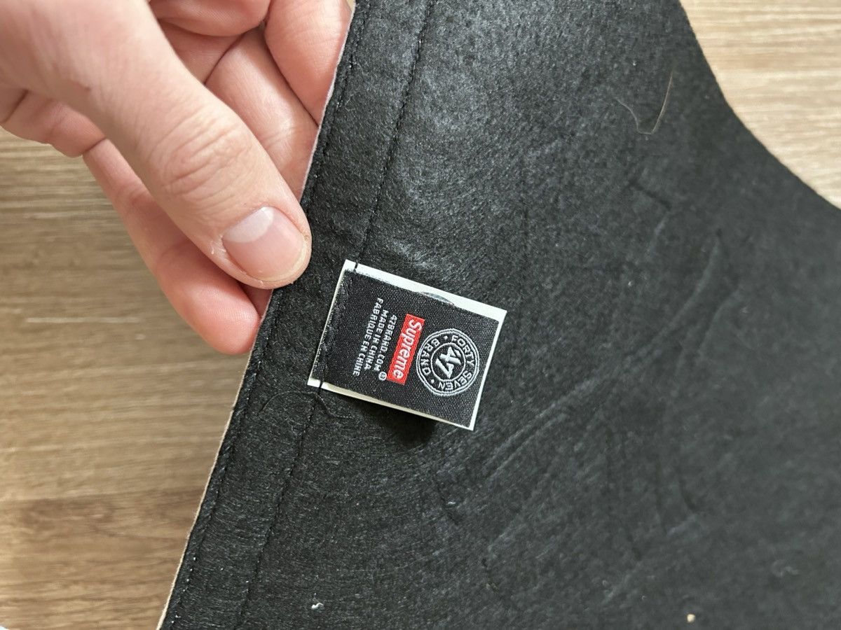 MLB × New York Yankees × Supreme Supreme New York Yankees Pennant Black SS15 Size ONE SIZE - 4 Thumbnail