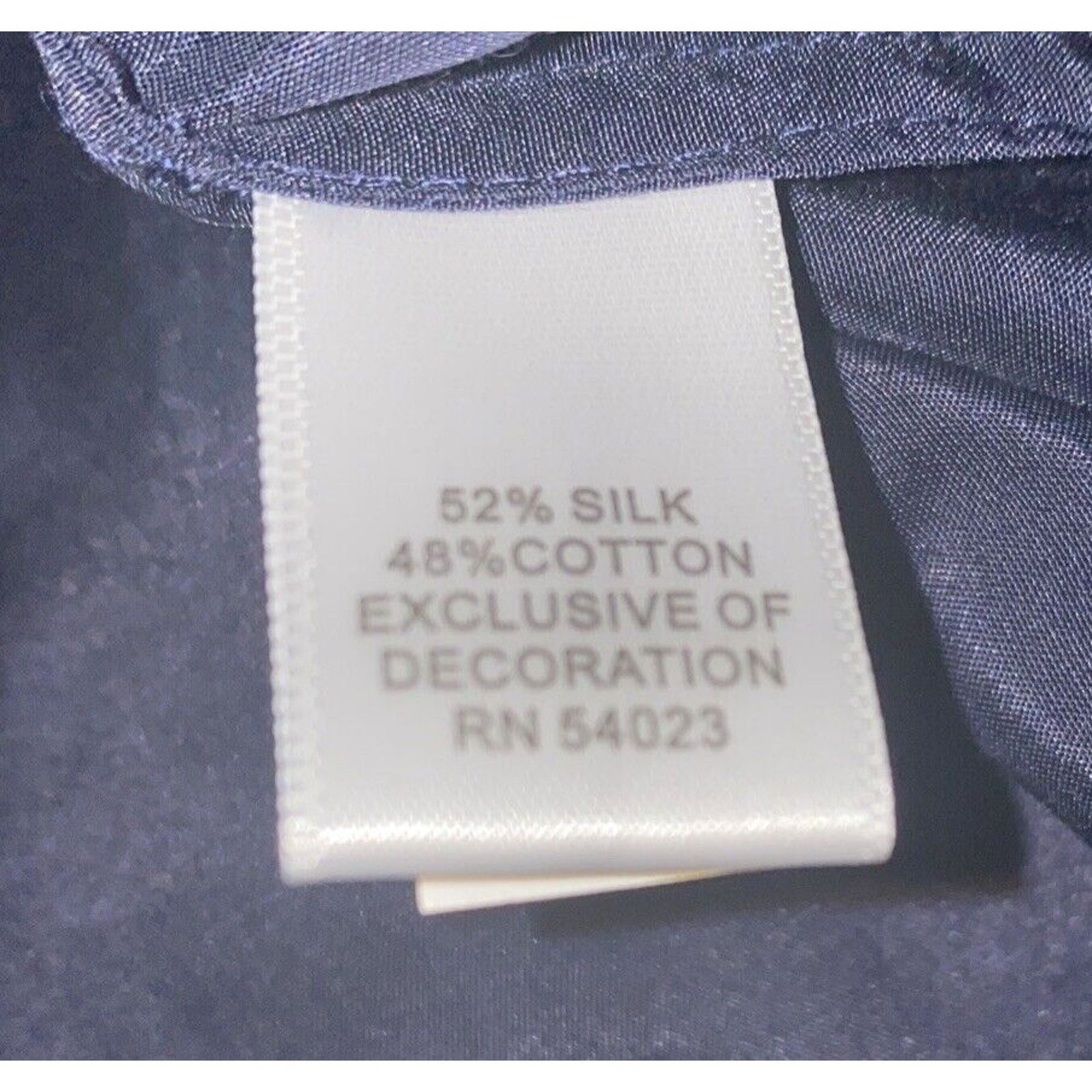 Banana Republic Banana Republic Womens Blouse Medium Navy Silk Blend Size M / US 6-8 / IT 42-44 - 11 Thumbnail