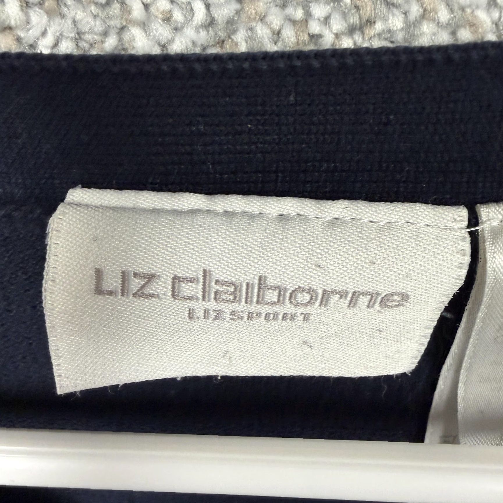 Liz Claiborne VINTAGE Liz Claiborne Cardigan Sweater XL Raglan Stripe Knit V-Neck Blue/White/Orange Casual Womens Regular Fit all seasons Size XL / US 12-14 / IT 48-50 - 5 Thumbnail