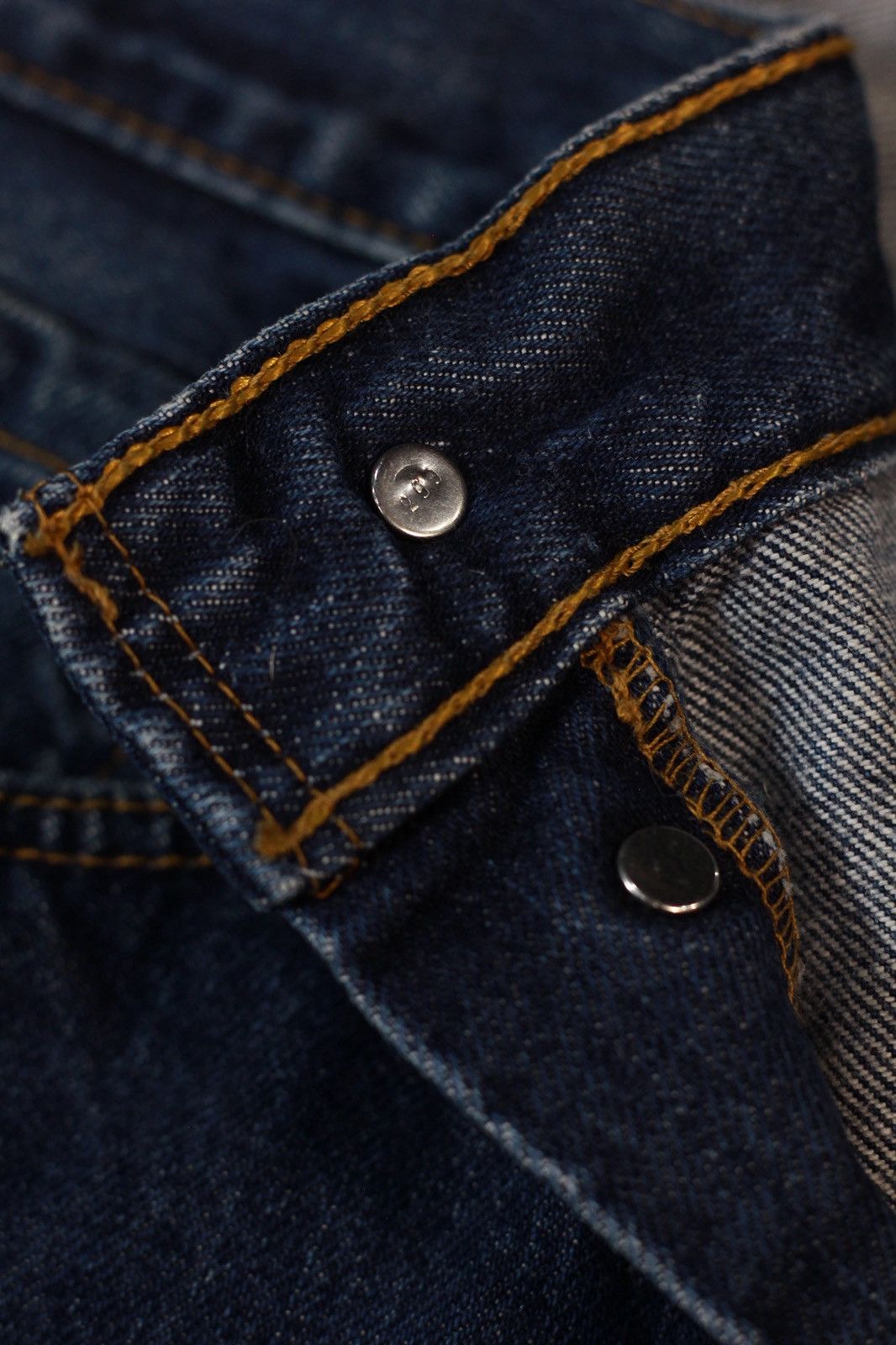 Levi's Vintage Clothing Vintage 1998 Levi’s 508 Denim Pants Made in UK Size US 34 / EU 50 - 7 Thumbnail
