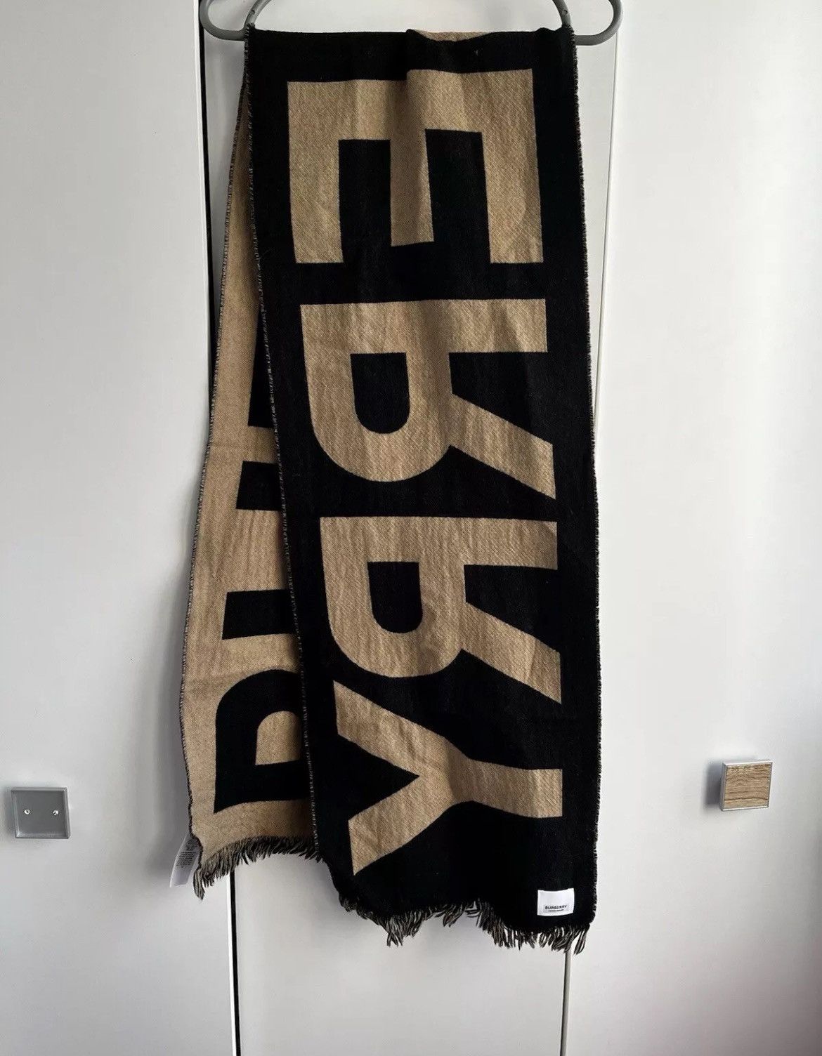 Burberry Burberry scarf big logo Size ONE SIZE - 3 Thumbnail