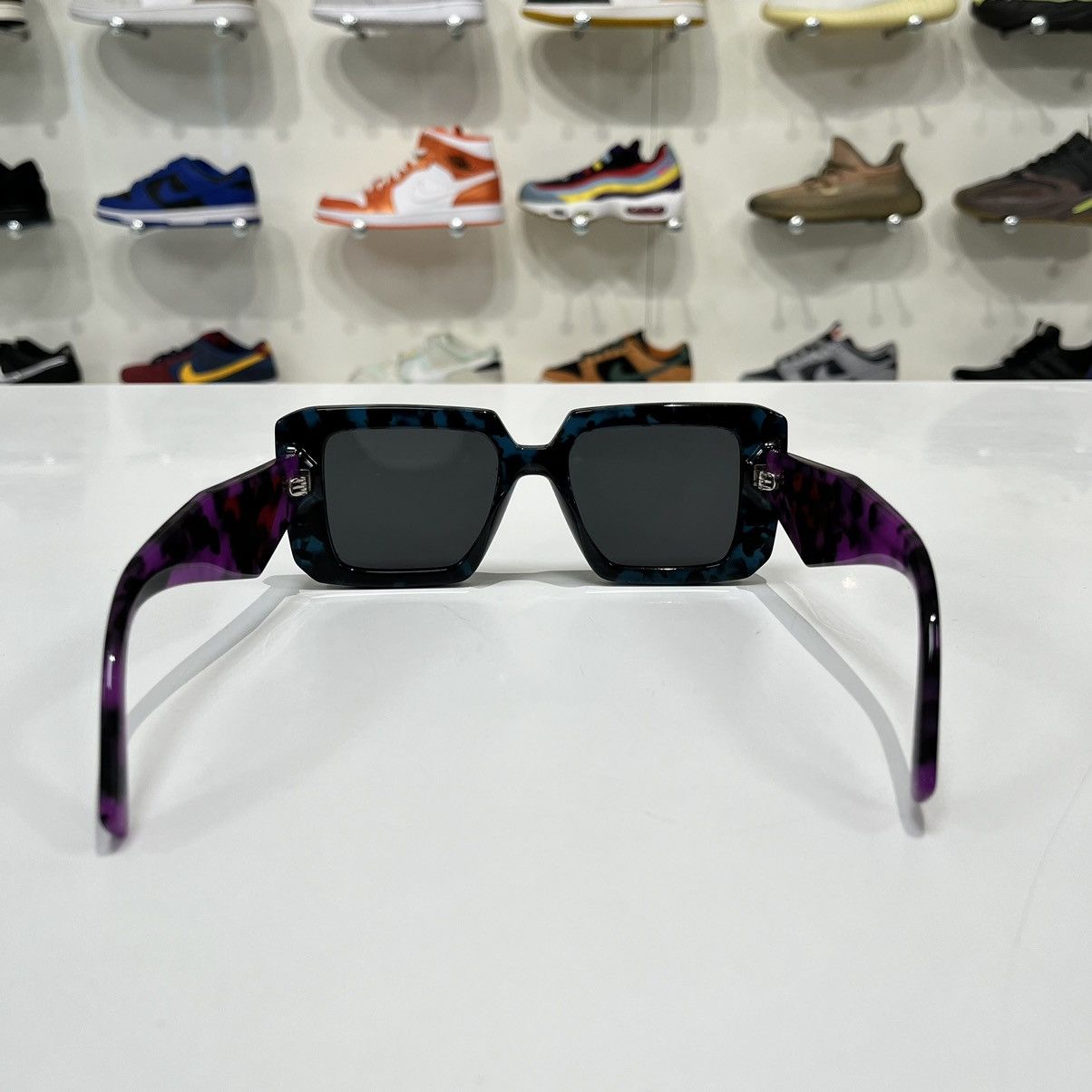 Prada Prada Sunglasses Size ONE SIZE - 4 Thumbnail