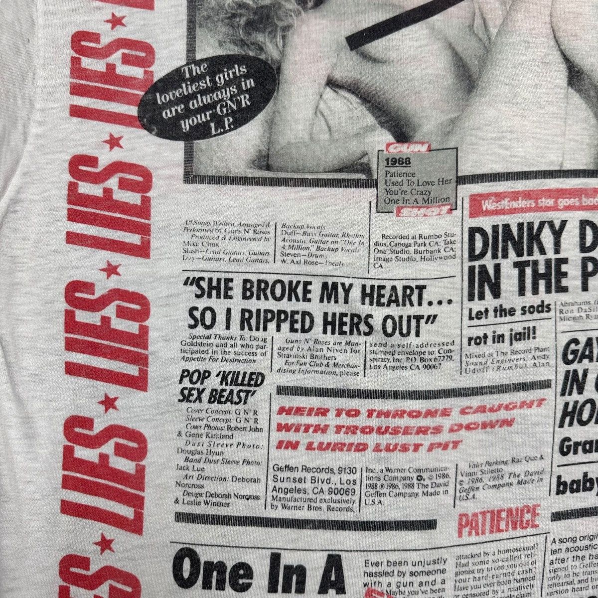 Vintage 1989 Guns N Roses GN’R Lies Album Promo Tshirt Size US M / EU 48-50 / 2 - 18 Thumbnail